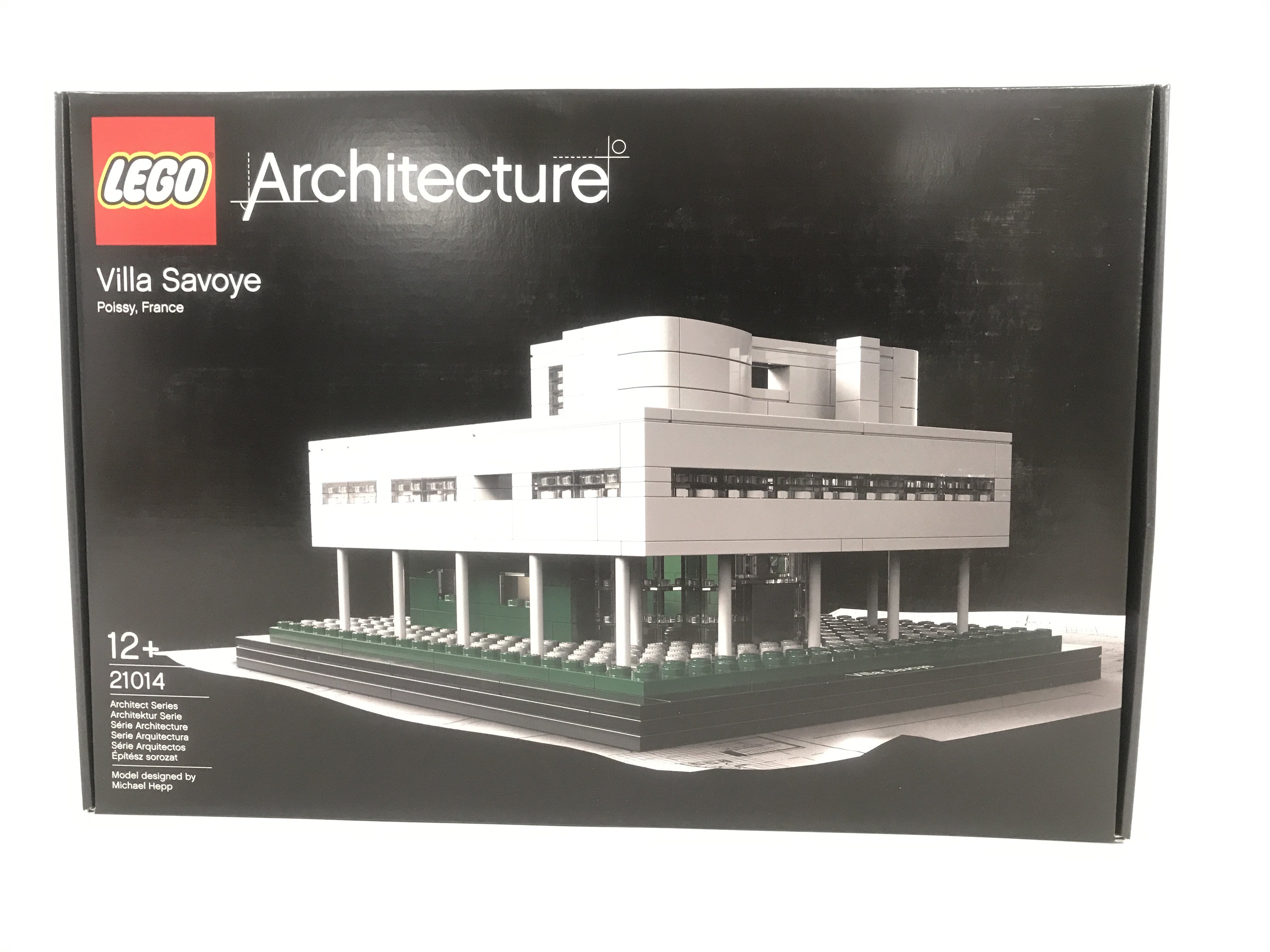 A Boxed And Sealed Lego Architecture Villa Savoye. #21014.