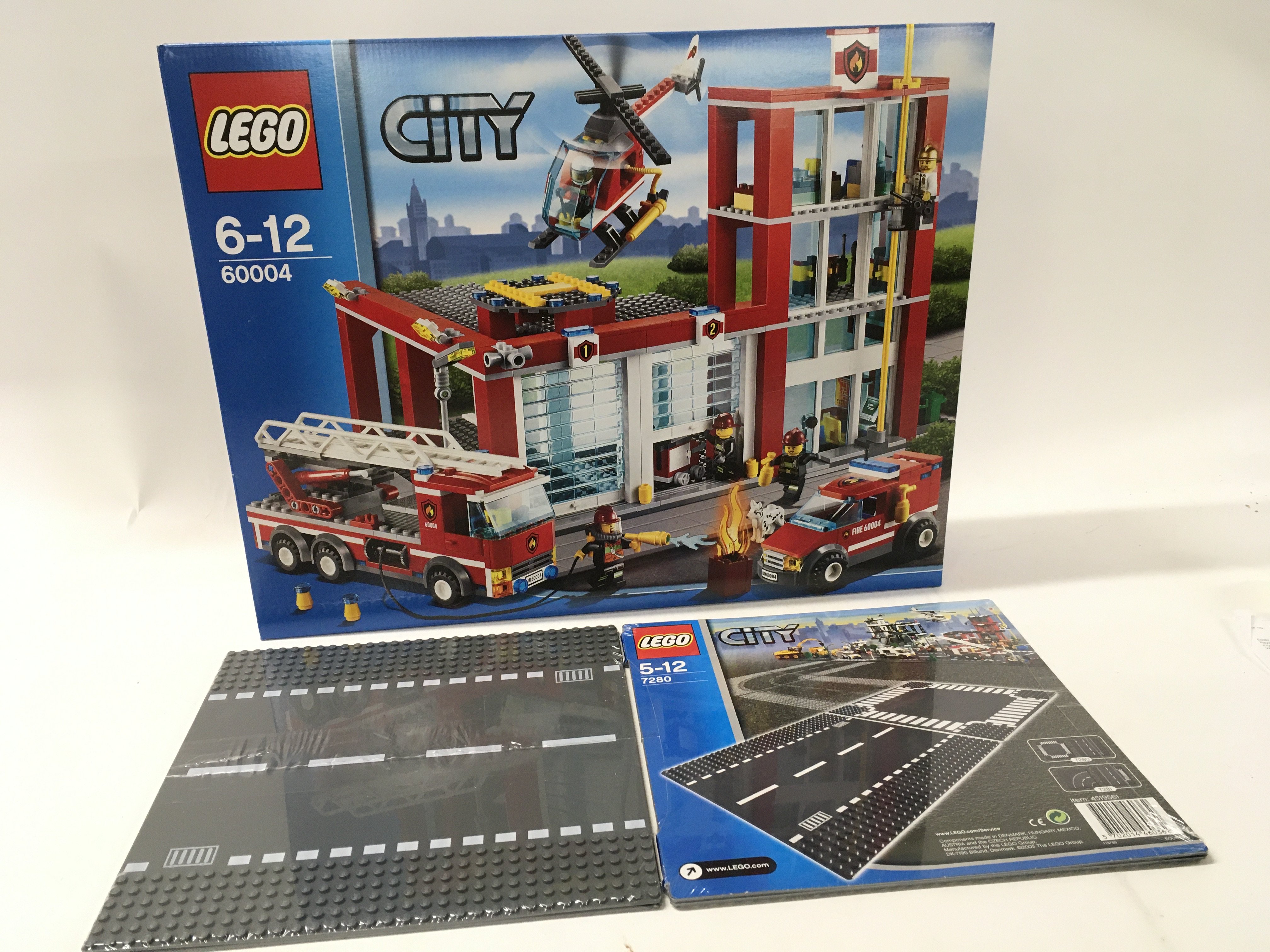 A sealed boxed Lego City set # 60004 fire station. Also 2x sealed # 7280. No reserve. (2)