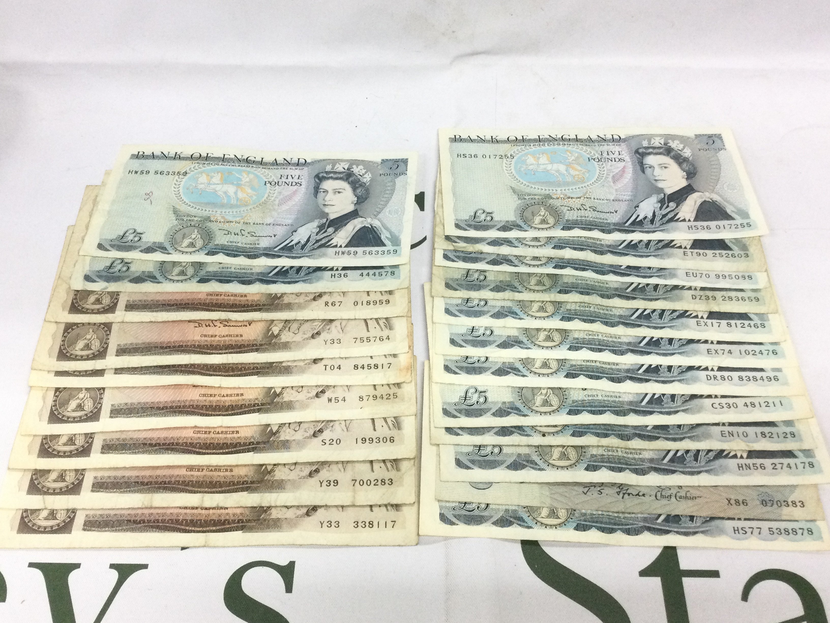 A collection of Jo Page &#20132662755 and &#201326627510 bank notes. Shipping category A.