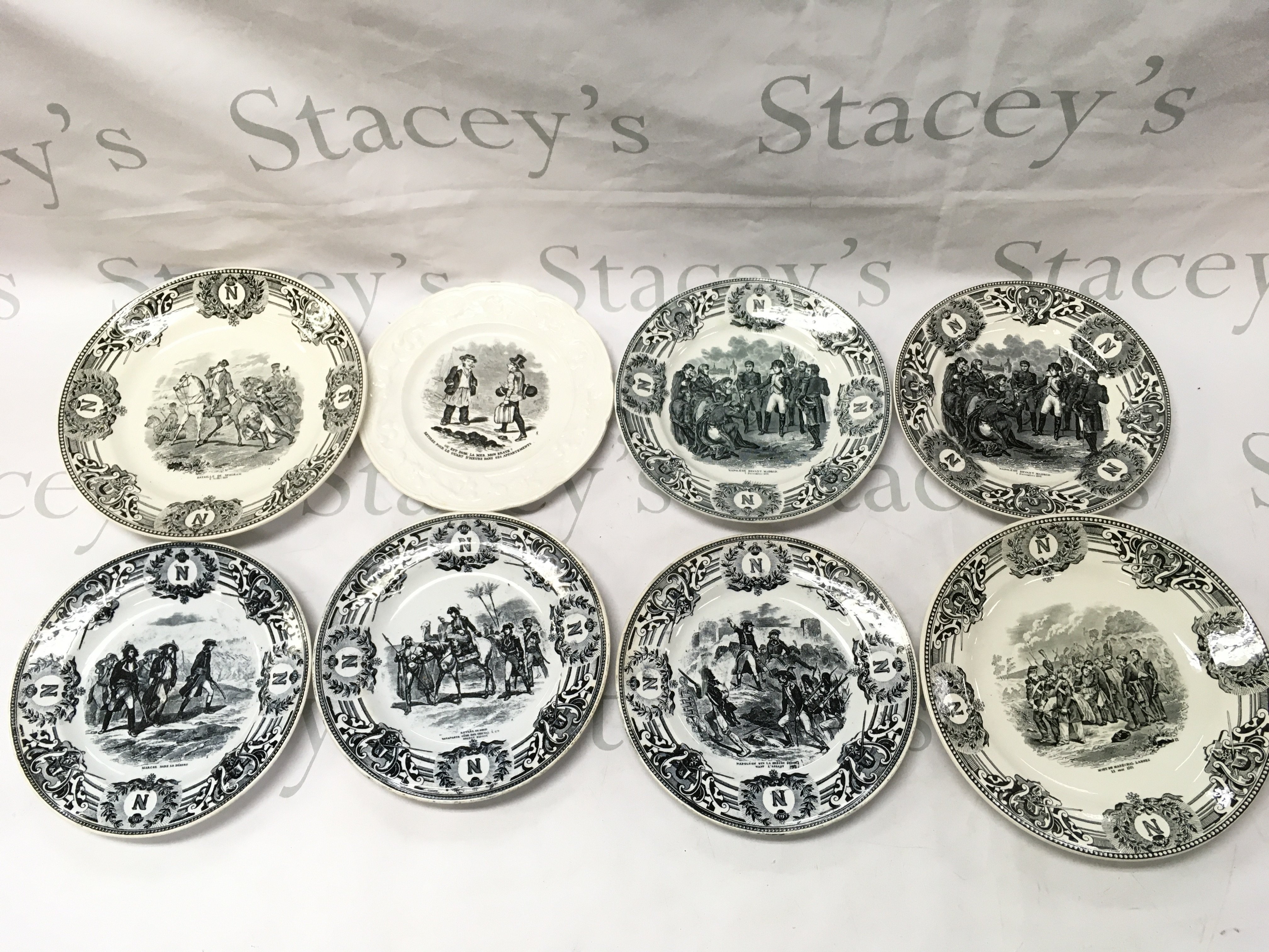 Porcelain plates, Napoleon Bonaparte battles by Boch La Louviere, Boch Freres. Made in Belgium. This lot cannot be posted