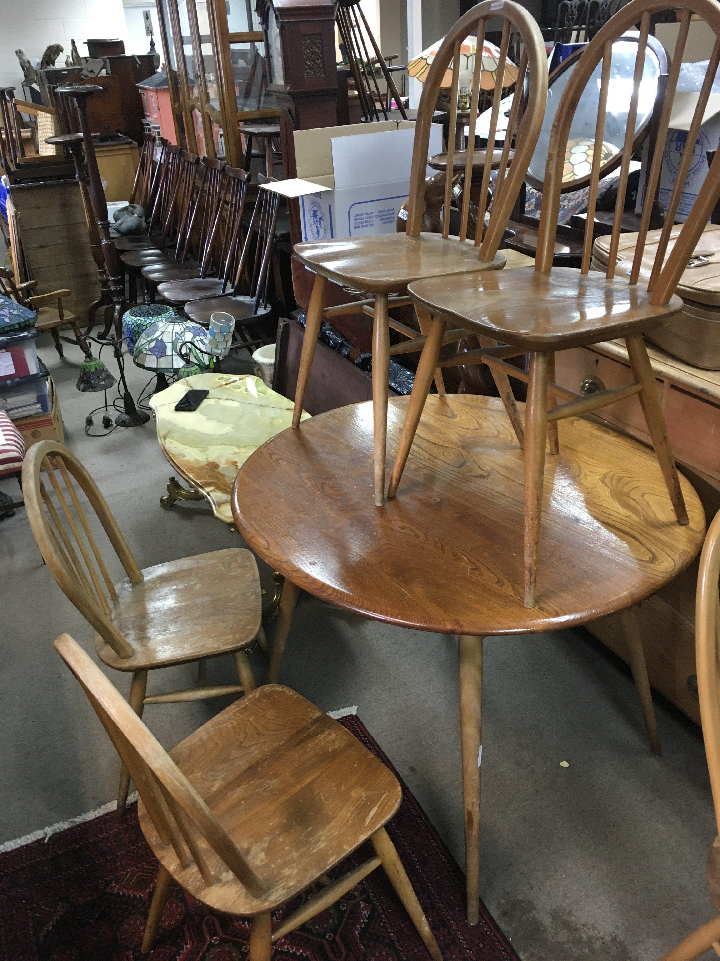 Ercol kitchen table (72cm tall 98cm wide) and chairs