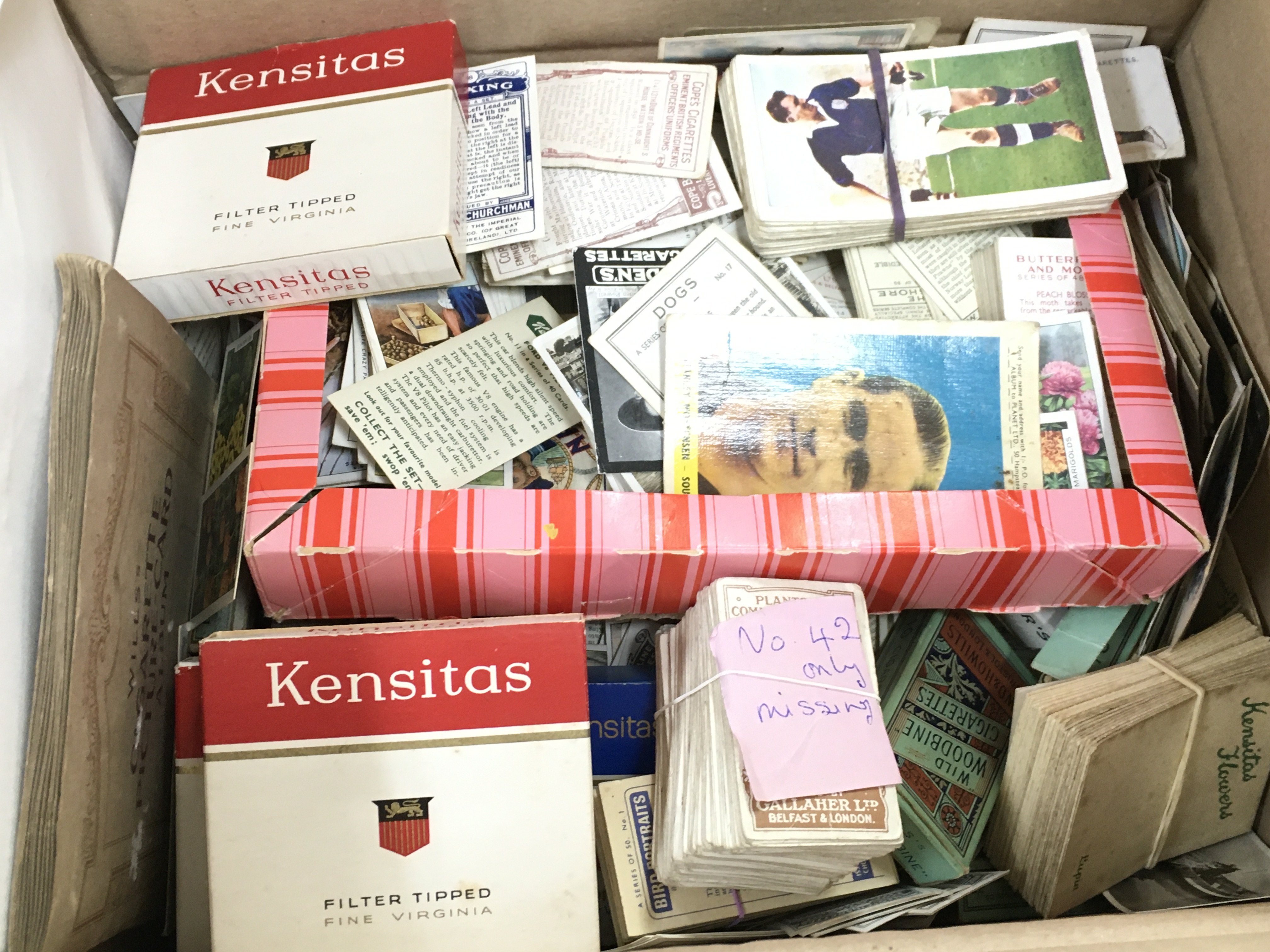 A box of loose cigarette cards including including Wills, Senior Service, Players etc. no reserve. Postage category C