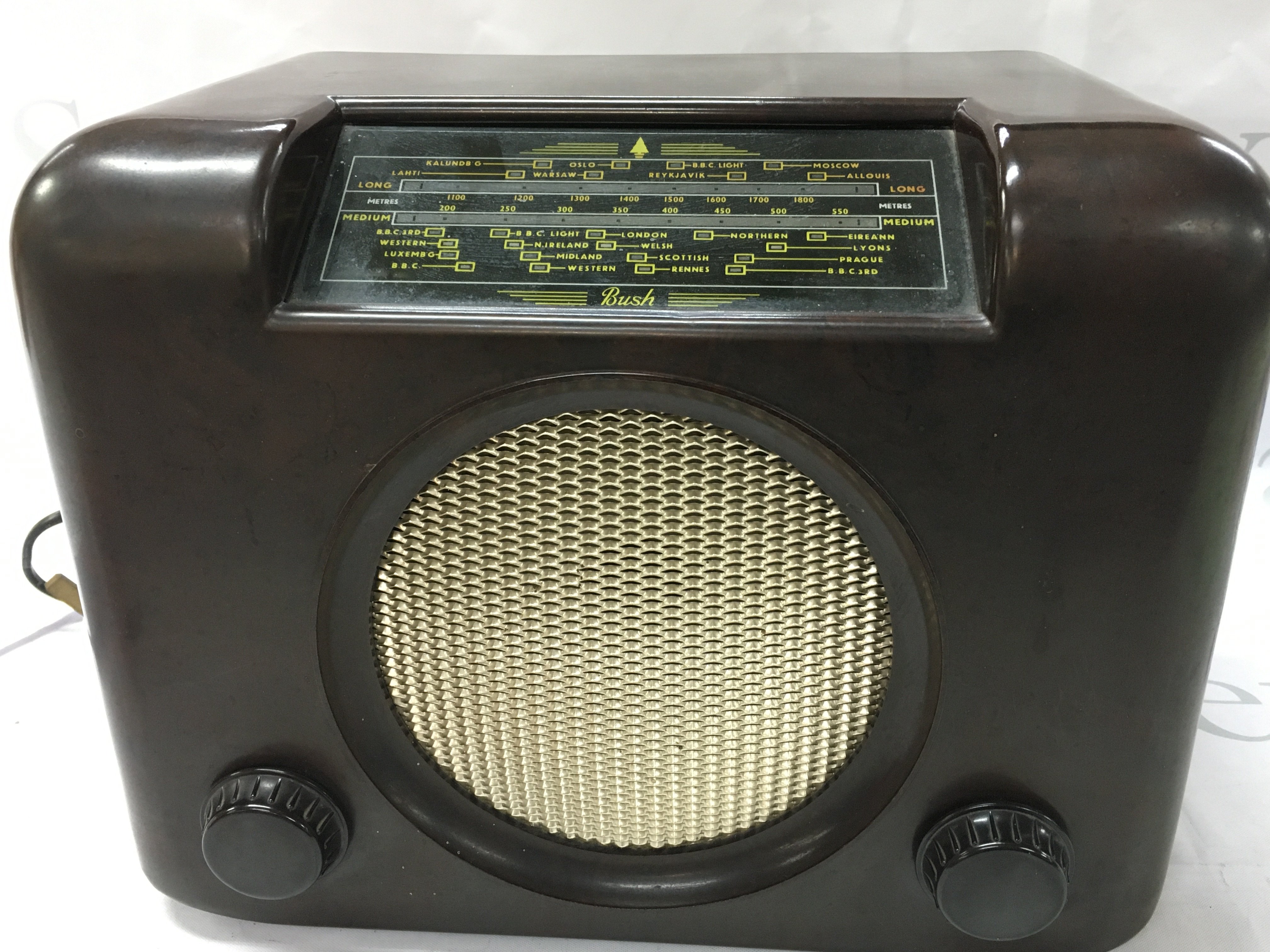 A vintage Bush Radio, Type DAC 90 A serial no 73/78680. Seen working. Postage category C