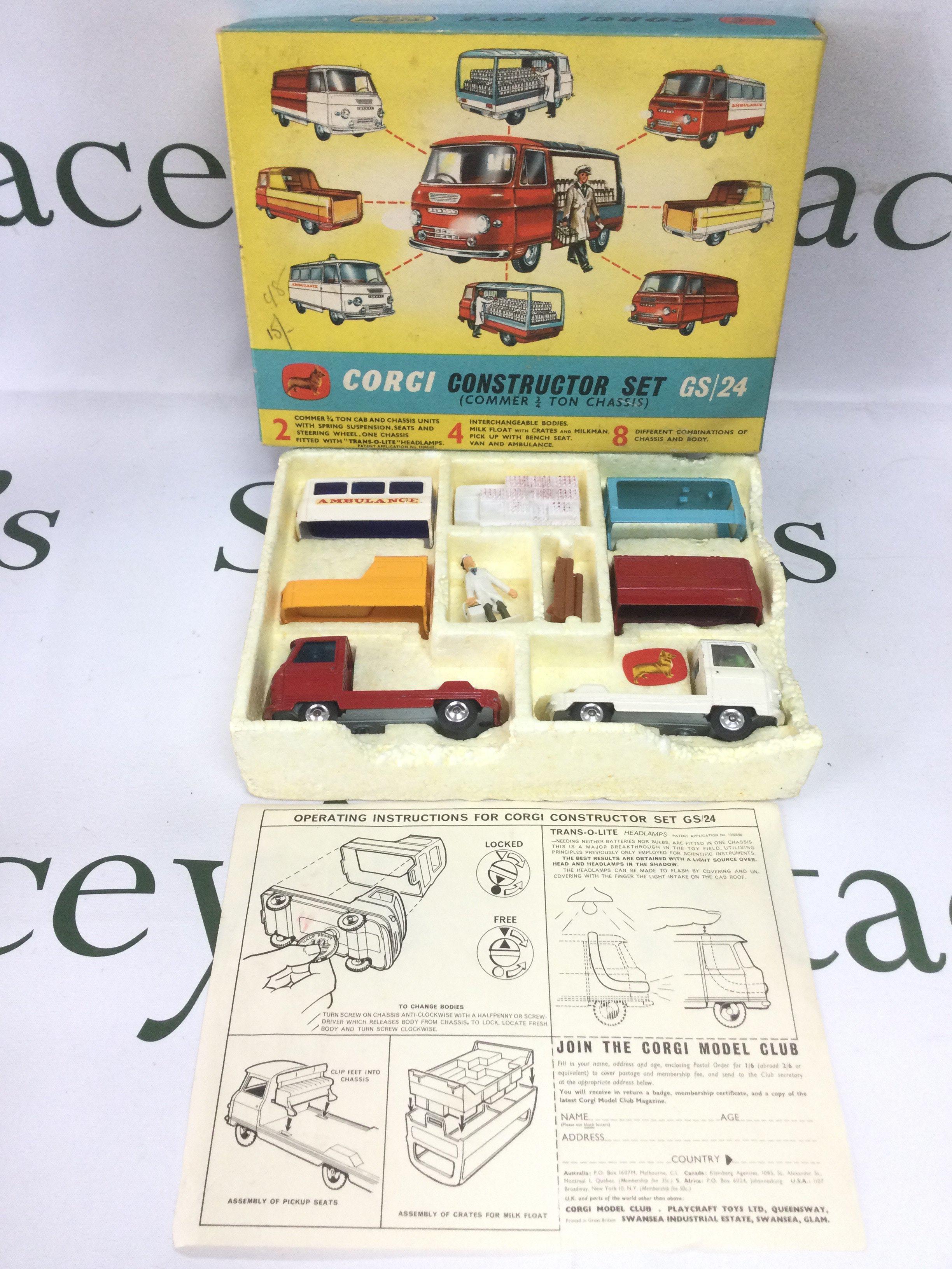 A boxed Corgi constructor set GS/24. Shipping category B.