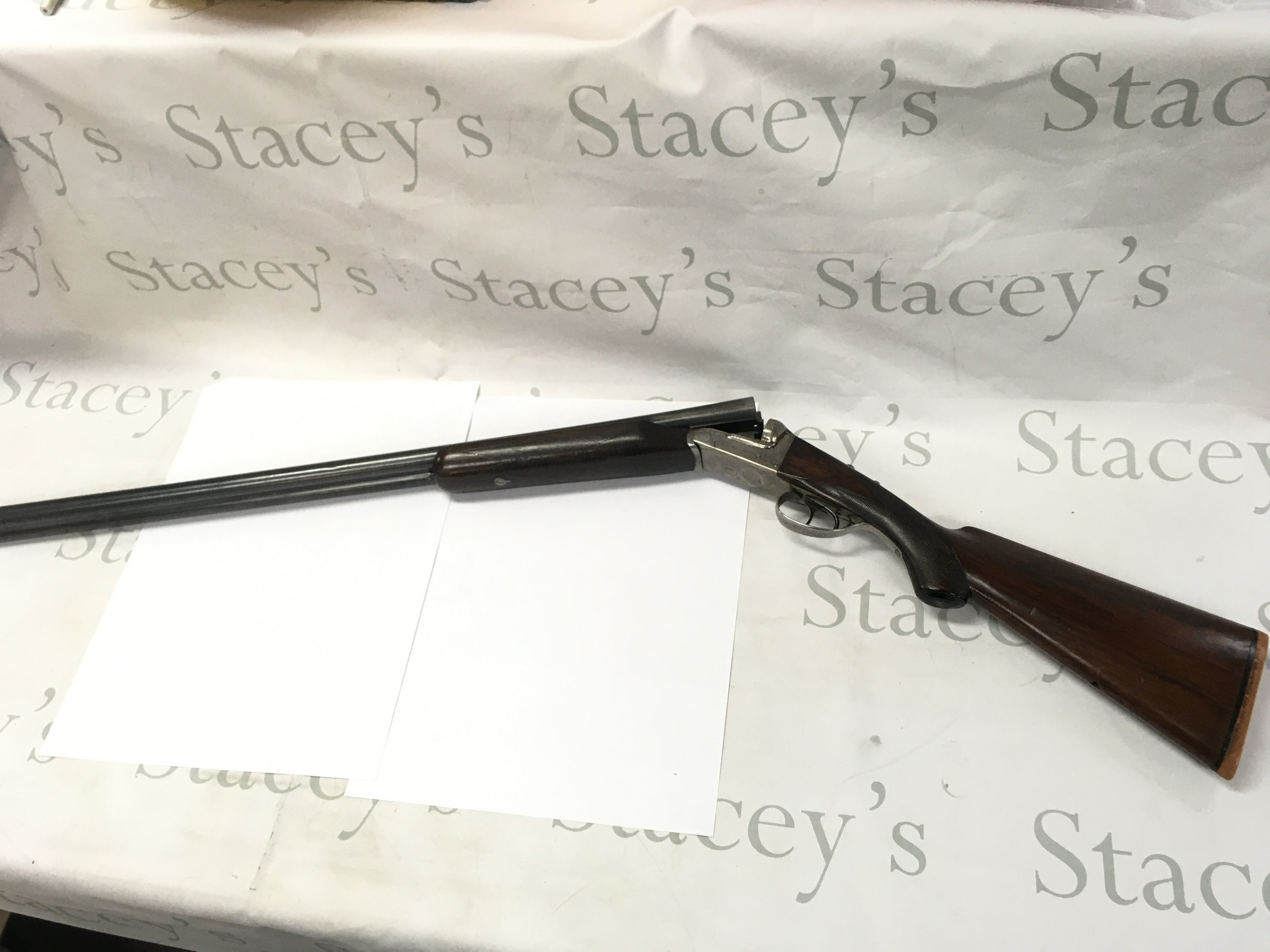 A Zabala side by side 12g shotgun. Double trigger. Left handed gun. Approximately 29.5 inch barrels. Serial number 43023. PLEASE NOTE THAT A SHOTGUN LICENSE IS REQUIRED TO PURCHASE THIS ITEM. COLLECTION AND VIEWING BY APPOINTMENT ONLY.