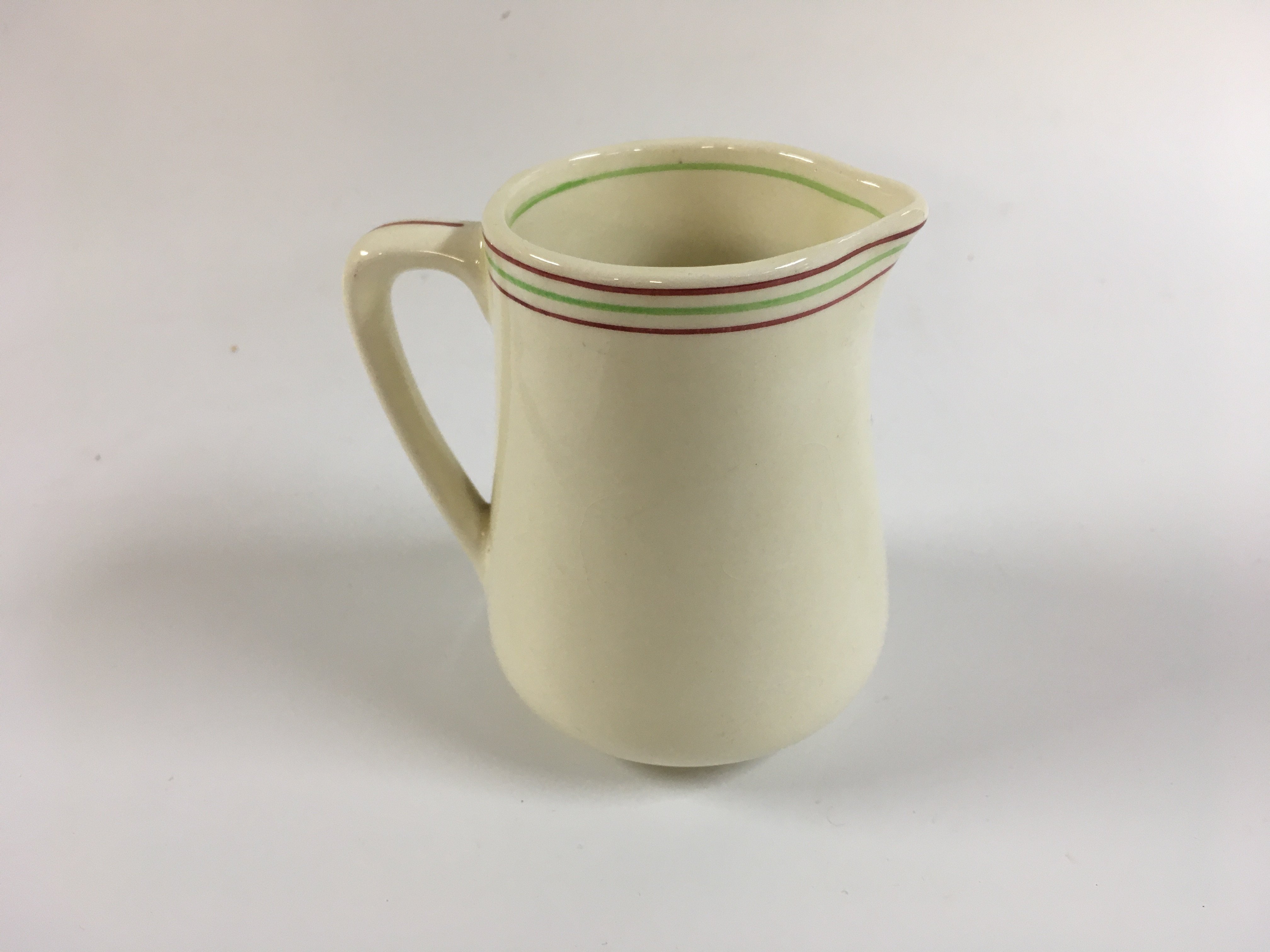 Collection of P&O line items consisting of as used on board P&O line small milk jug from the 1960s, boxed ladies compact souvenir from the P&O shipping line, early pewter tankard from the P&O vessel the SS Canberra, early souvenir compass design paperweight from the P&O line, from the 1960s an unused P&O cruises soap in original box and original small sugar pot from the old P&O vessel the Oriana