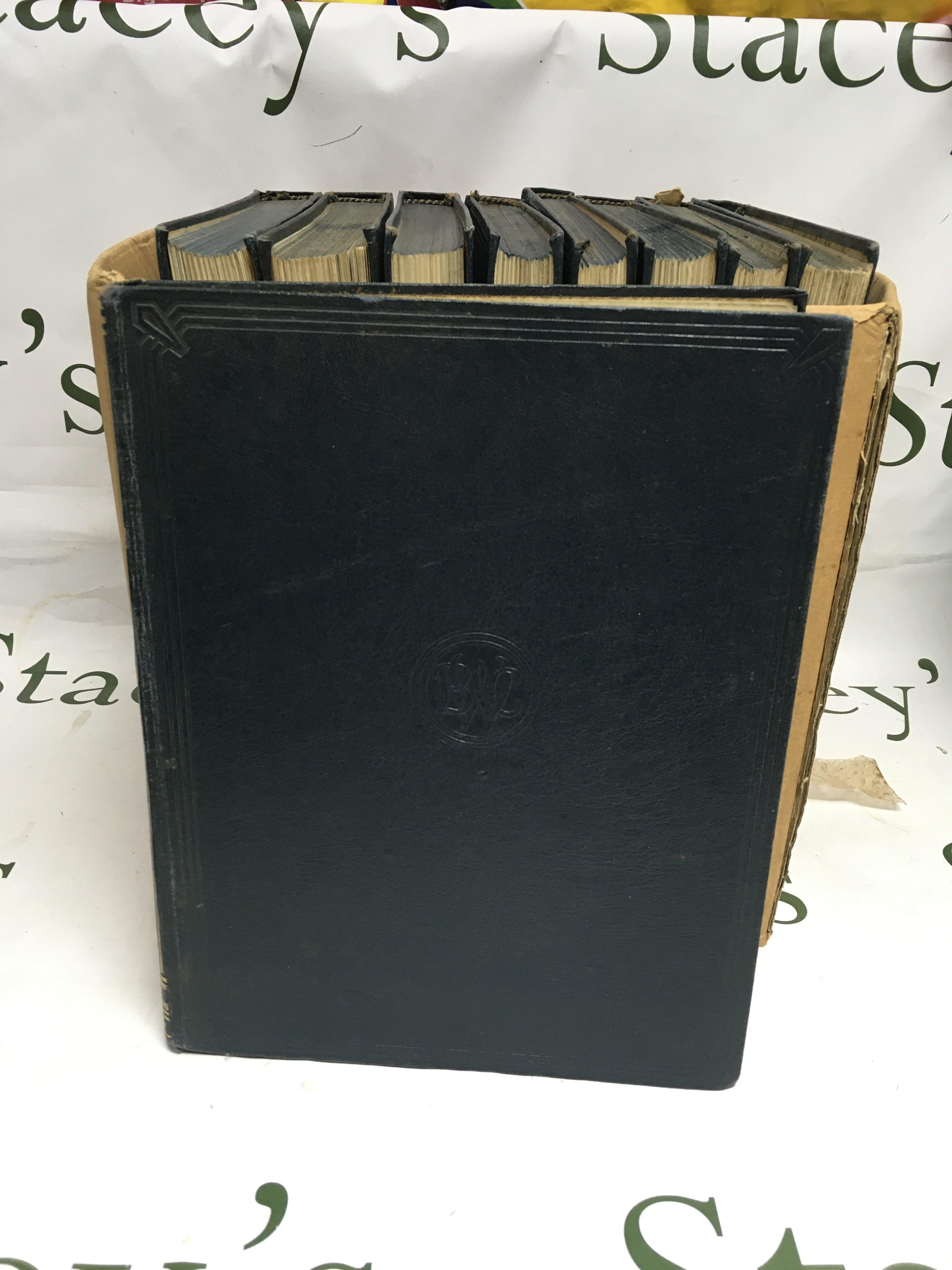 A complete 9 volume set of the second Great War by Hammerton.