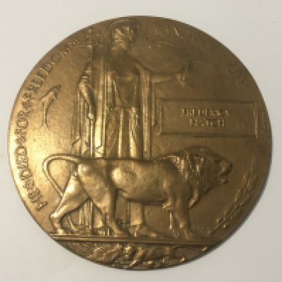 A Bronze I world war memorial plaque Death Penny awarded to Frederick Hatch.
