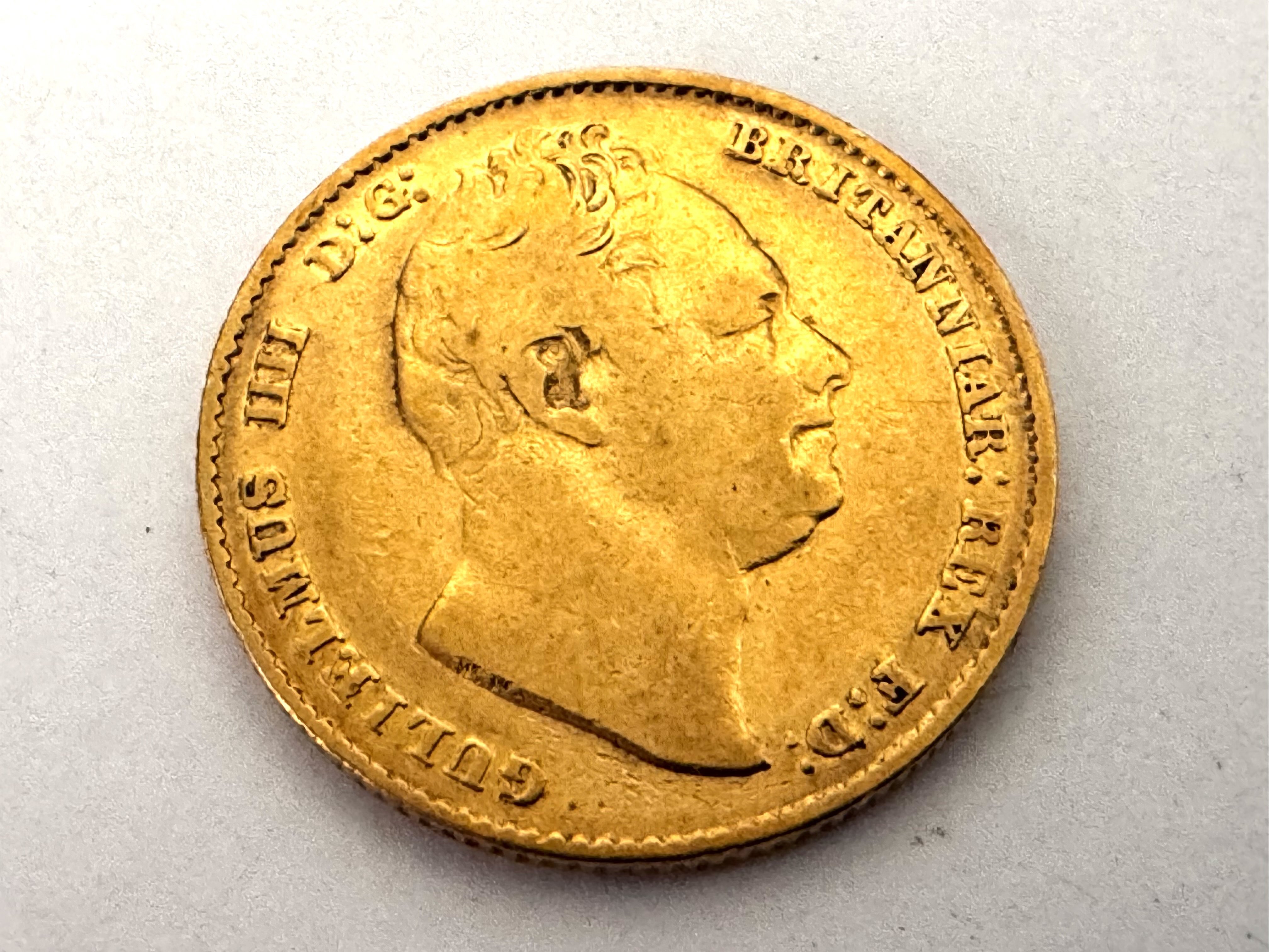 William IV (1830-1837), Sovereign, 1837, Smoothing on king&acirc;s bust, otherwise good definition. (A)