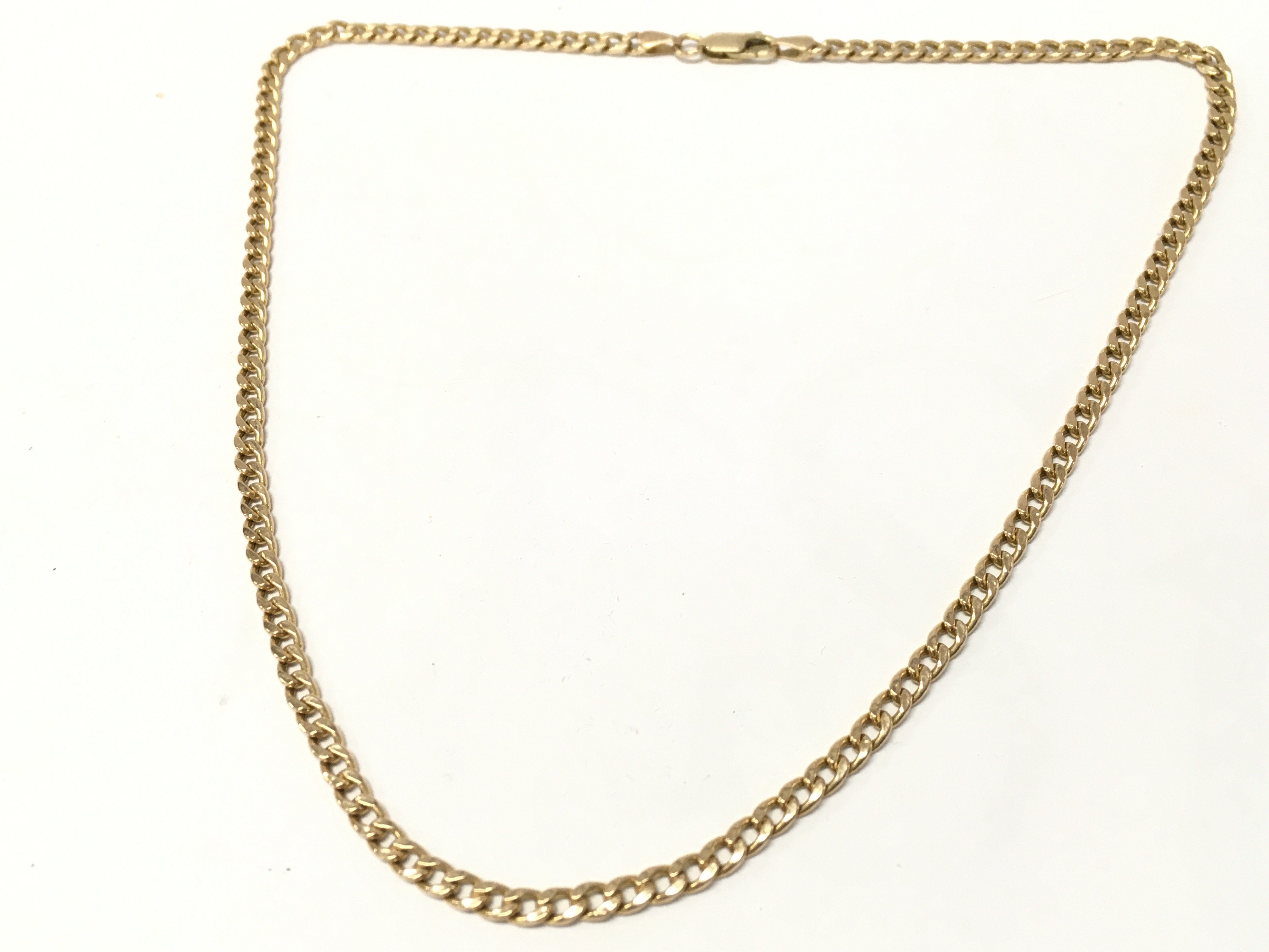 A 9ct gold chain, 20cm long. 5.2g total weight Postage category A