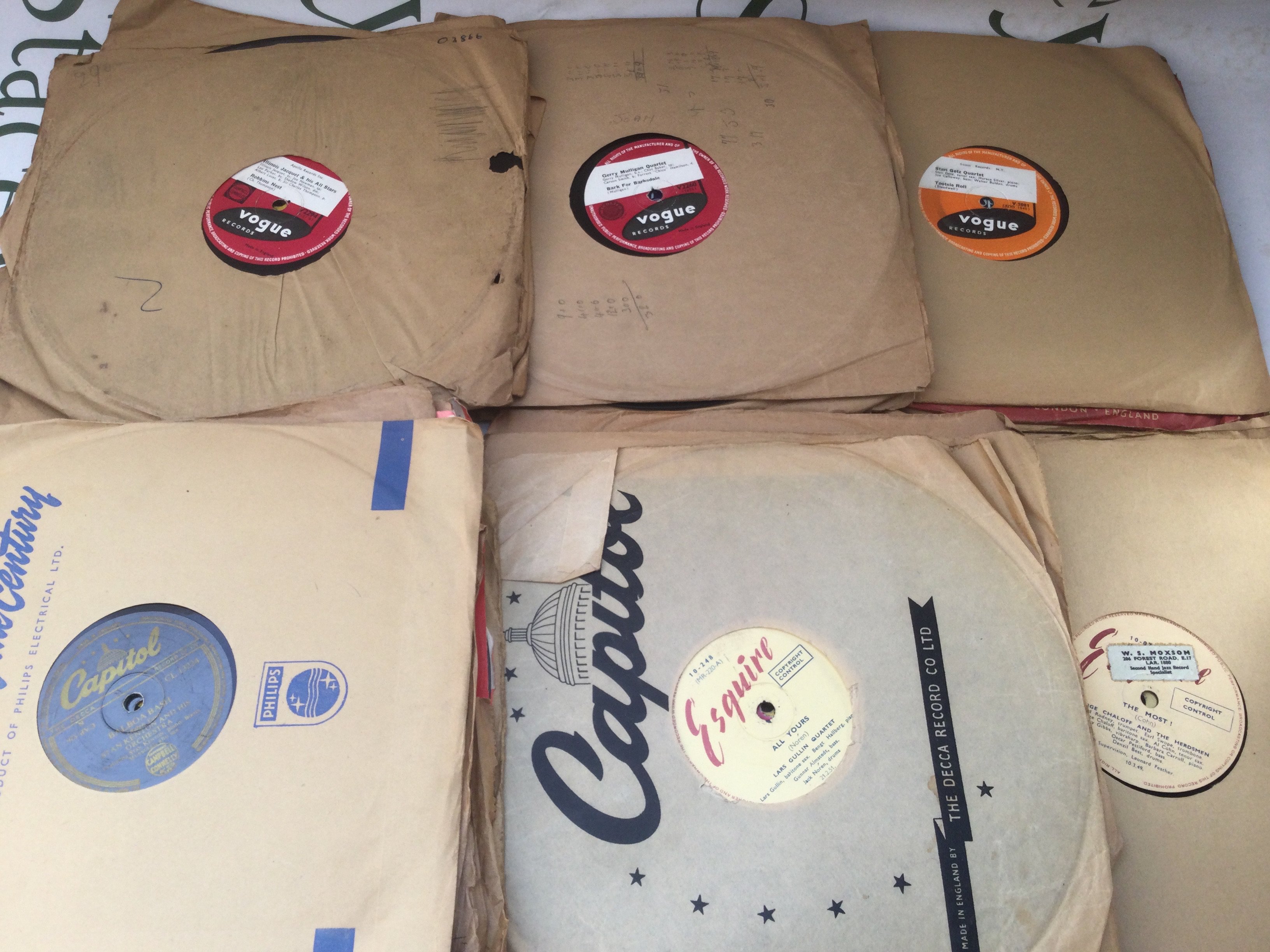 A collection of mainly jazz 78s.