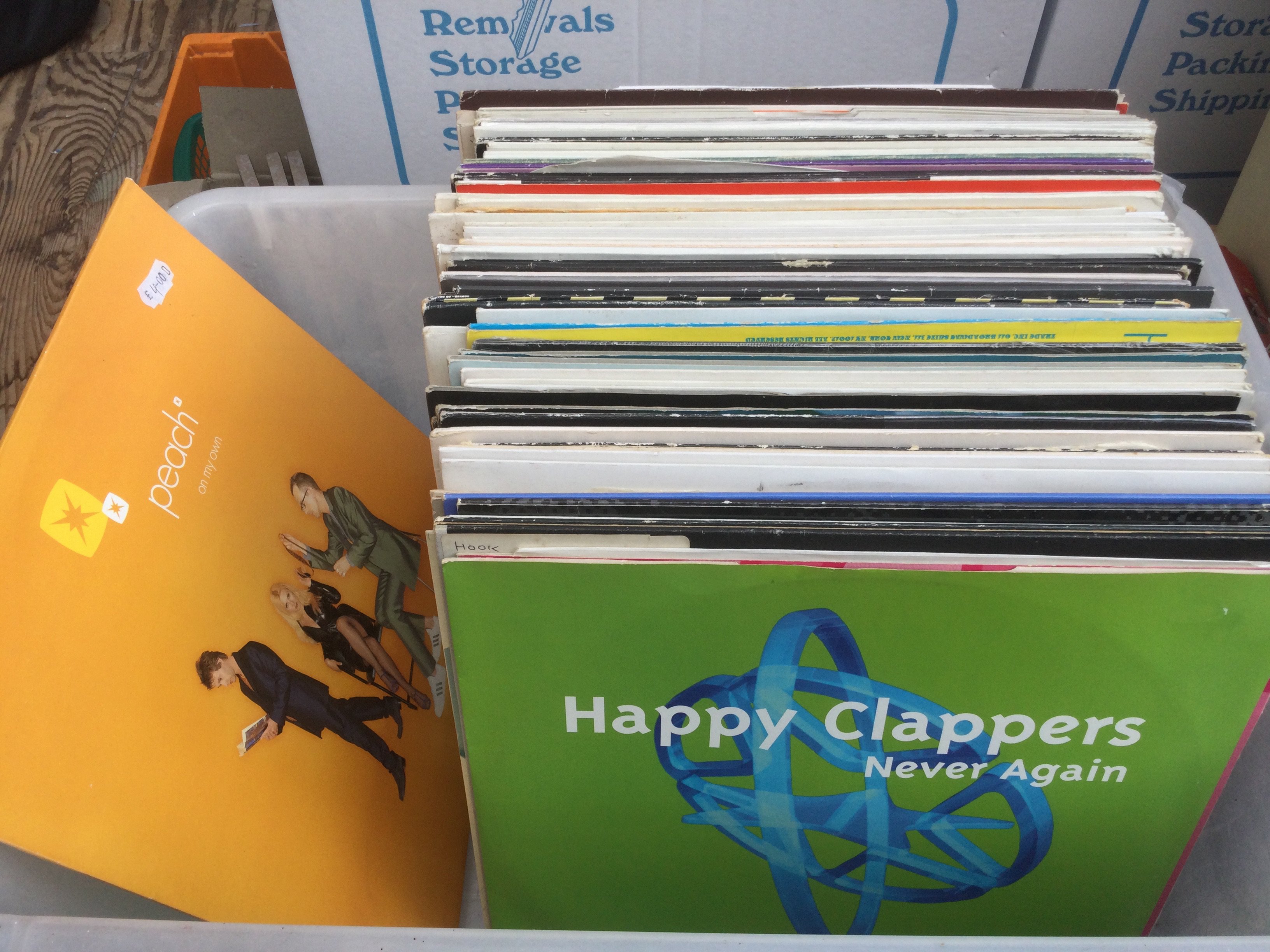 A collection of dance, garage and drum n bass 12" singles including some white labels.