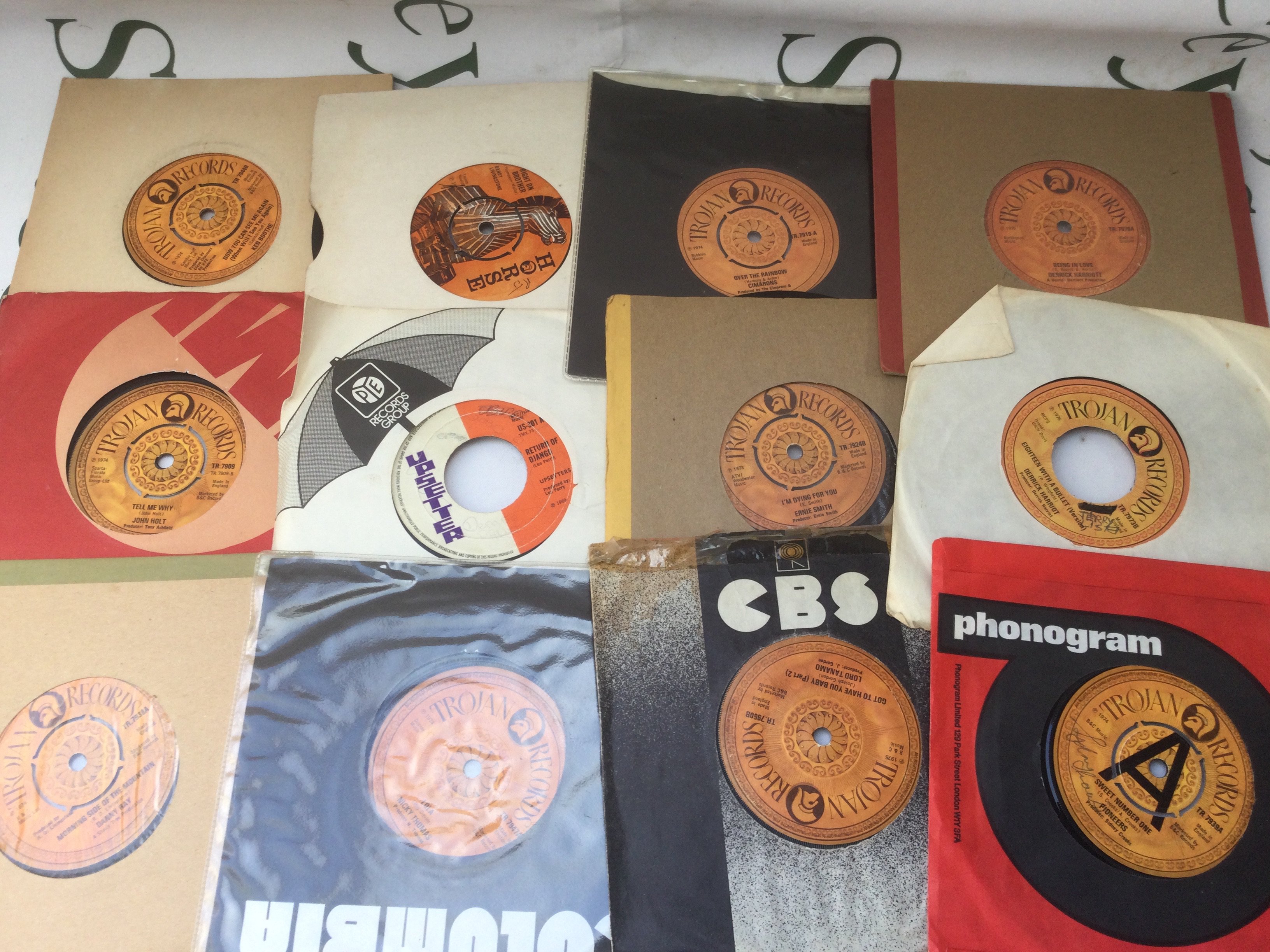 A record case of reggae 7" singles including some Jamaican pressings.