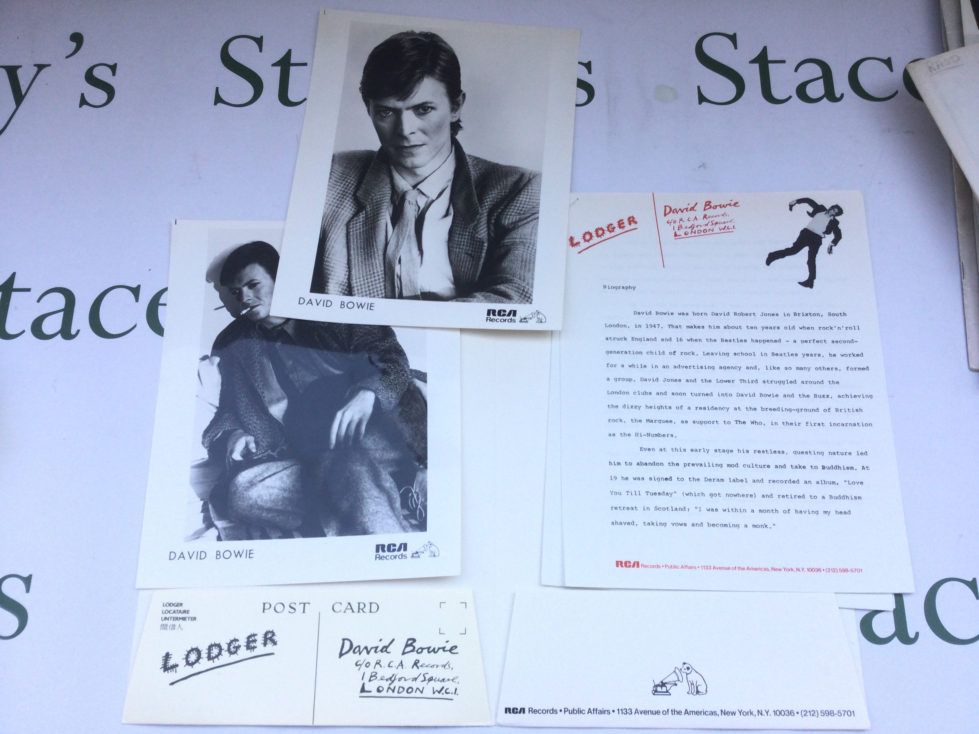 A collection of David Bowie press packs and related ephemera including 'Heroes' and 'Lodger' era items.