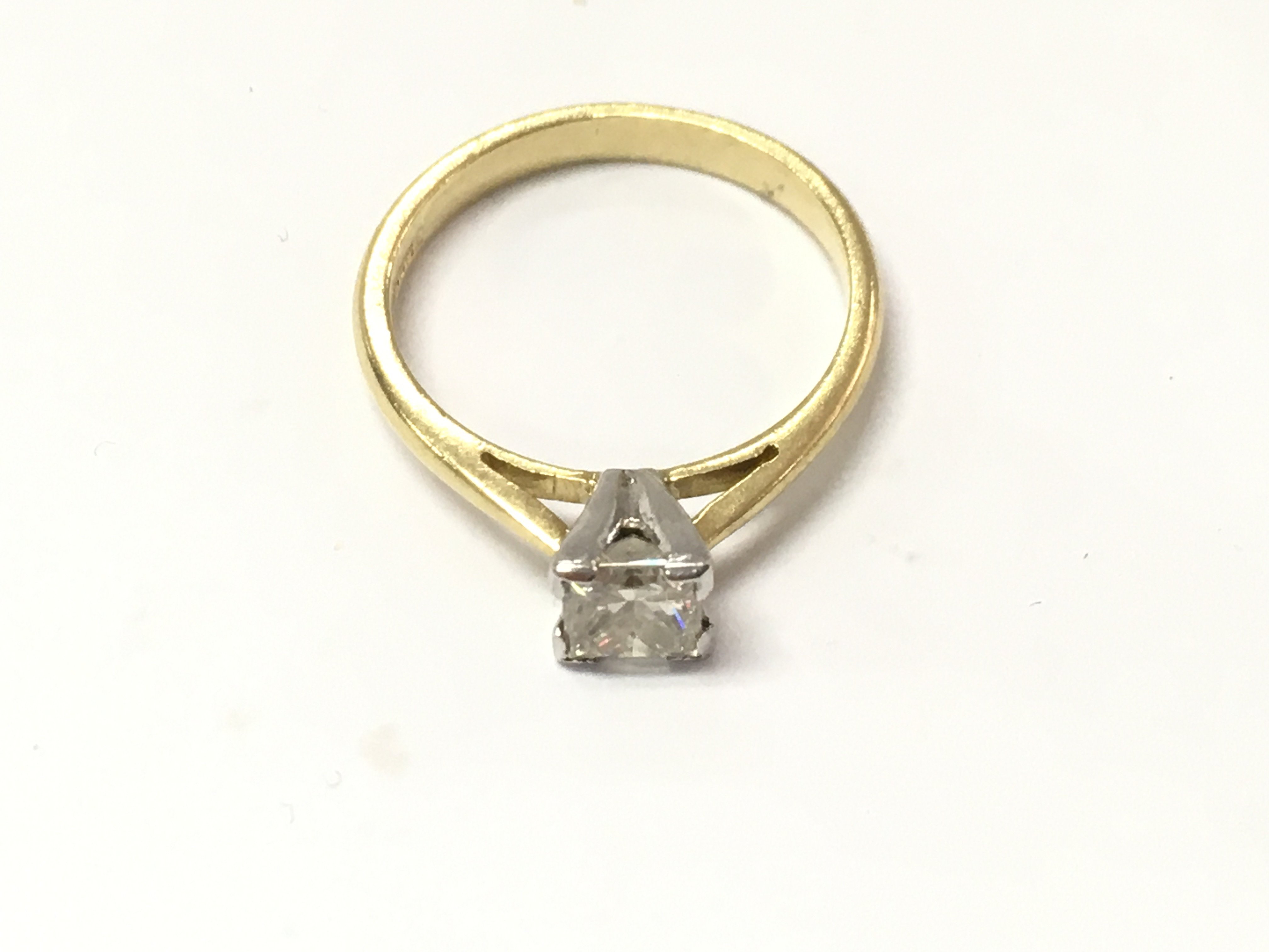 18ct gold princess cut solitaire diamond rings. Approximately 0.60ct size I 1/2 and 2.33g