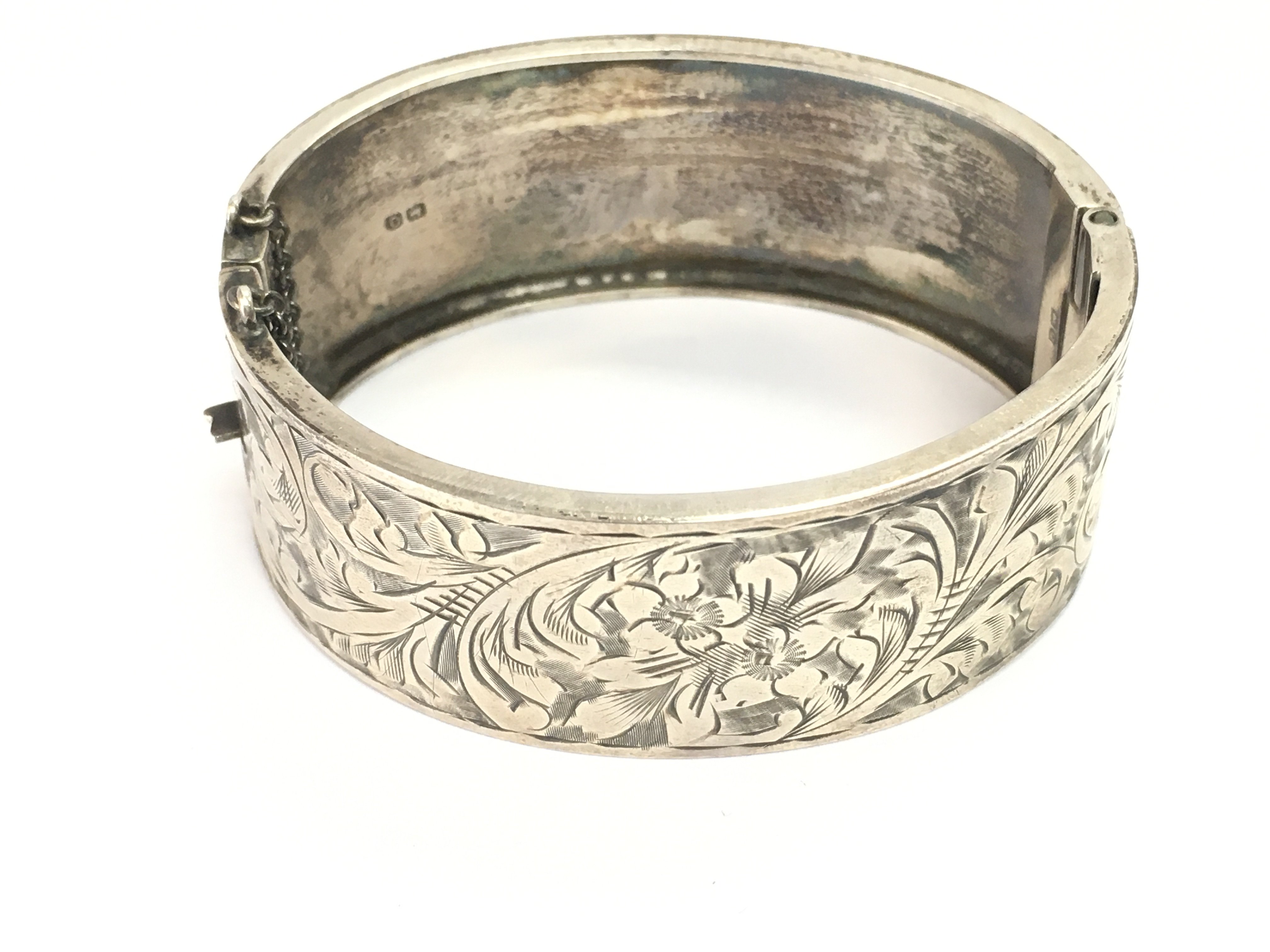 A silver bangle with Birmingham hallmarks 32.61g