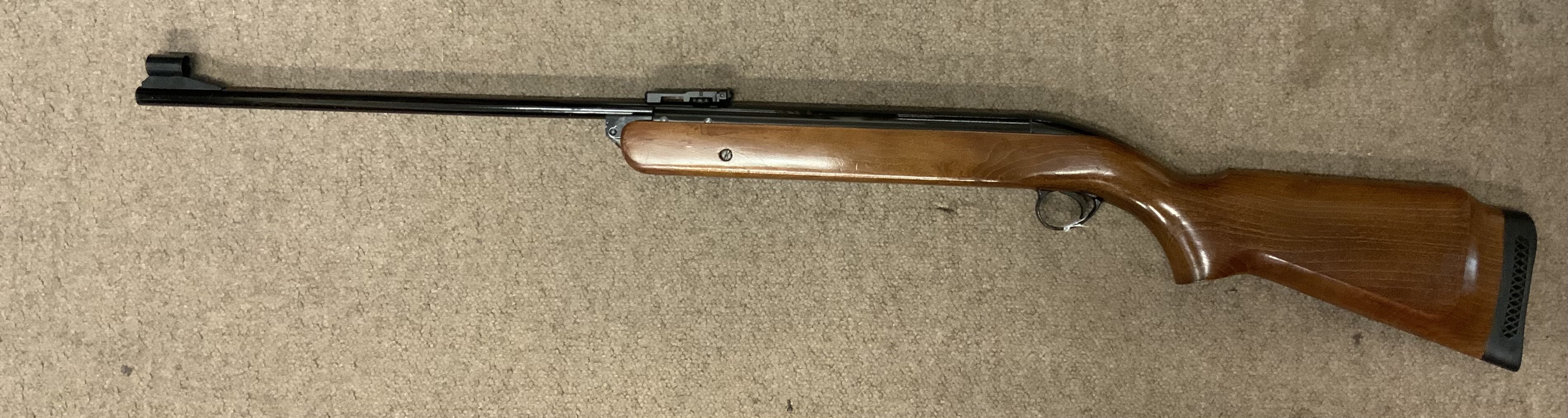 (E6) A 1970s 0.22 Cal. BSA Mercury Air rifle, serial ZB3184 (D)