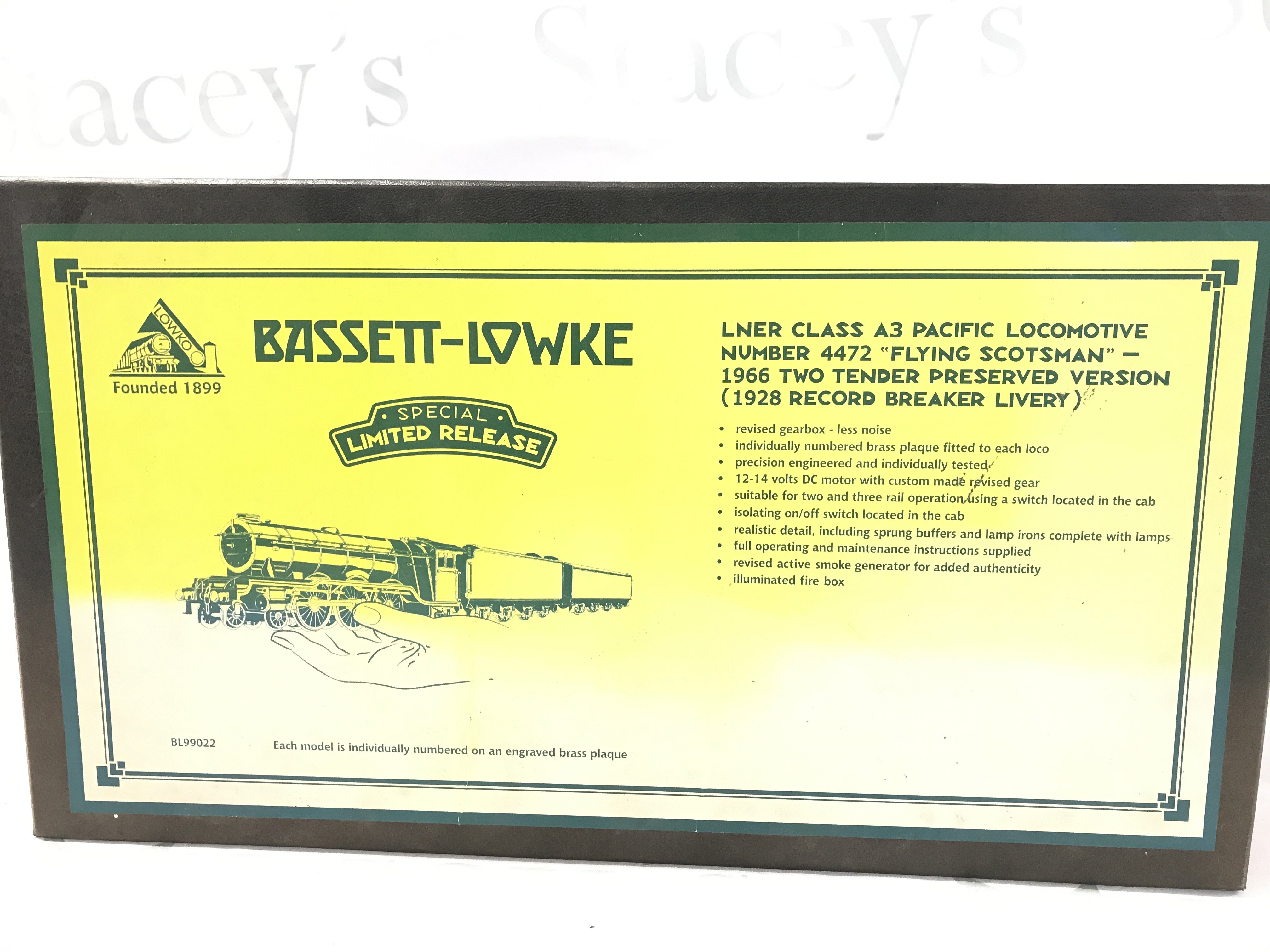 A Boxed Basset-Low-Lowke 0 Gauge LNER Class A3 Pacific Locomotive Number 4472 The Flying Scotsman.