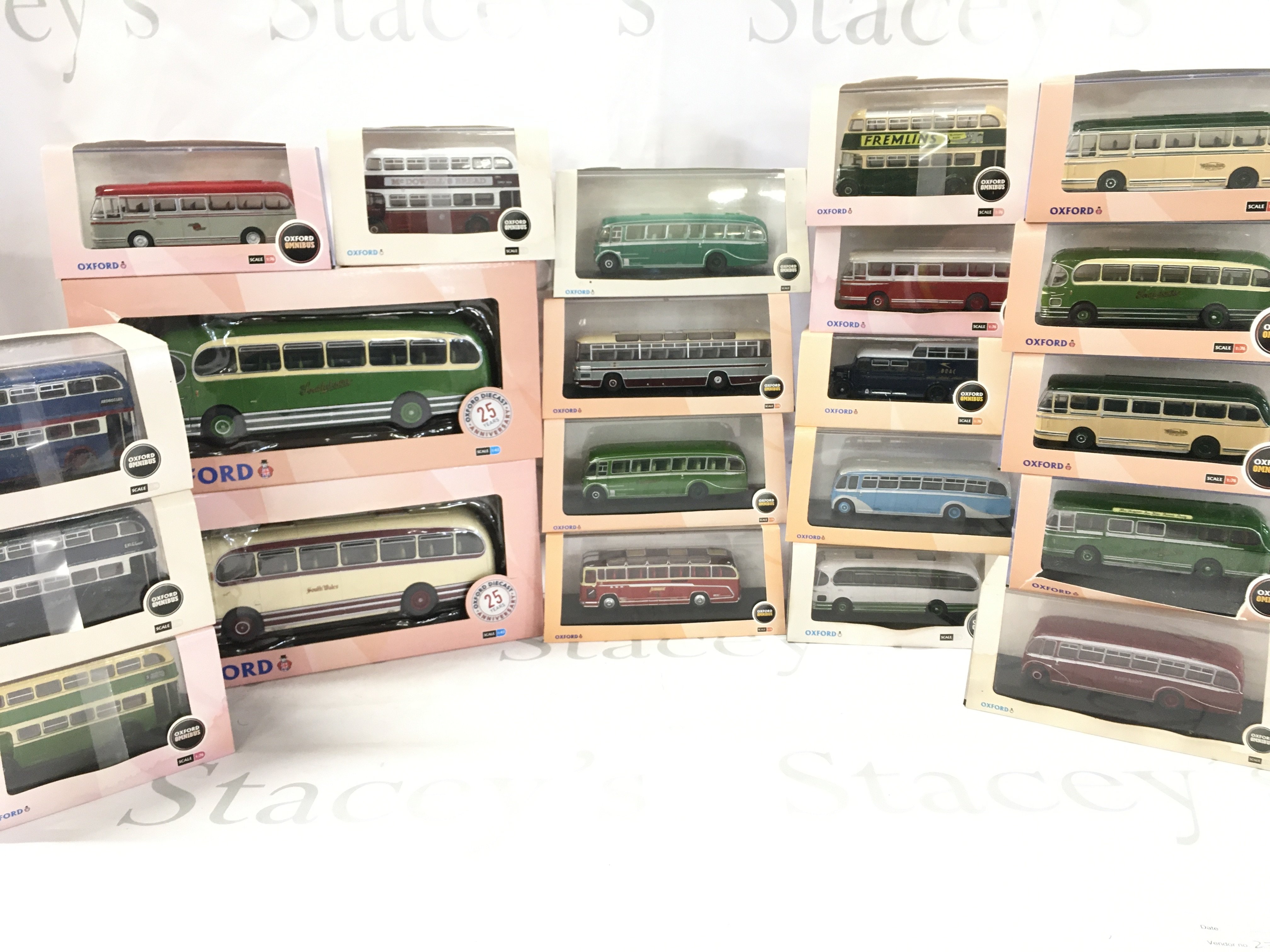 A Collection of Boxed Oxford Diecast Buses 1/16 and 1/43 Scale.