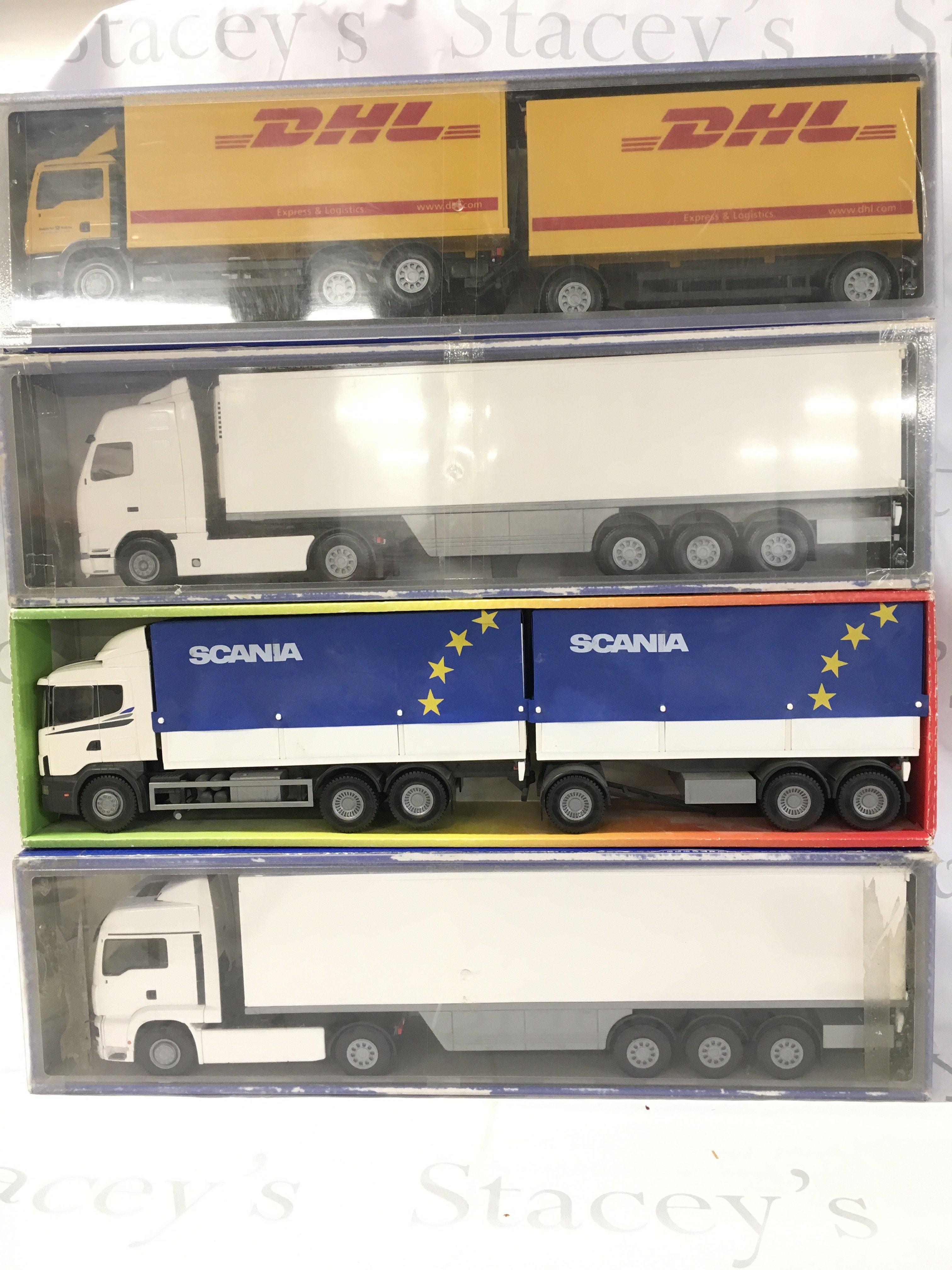 4 X Boxed Emek Trucks 1/25 Scale. (4).