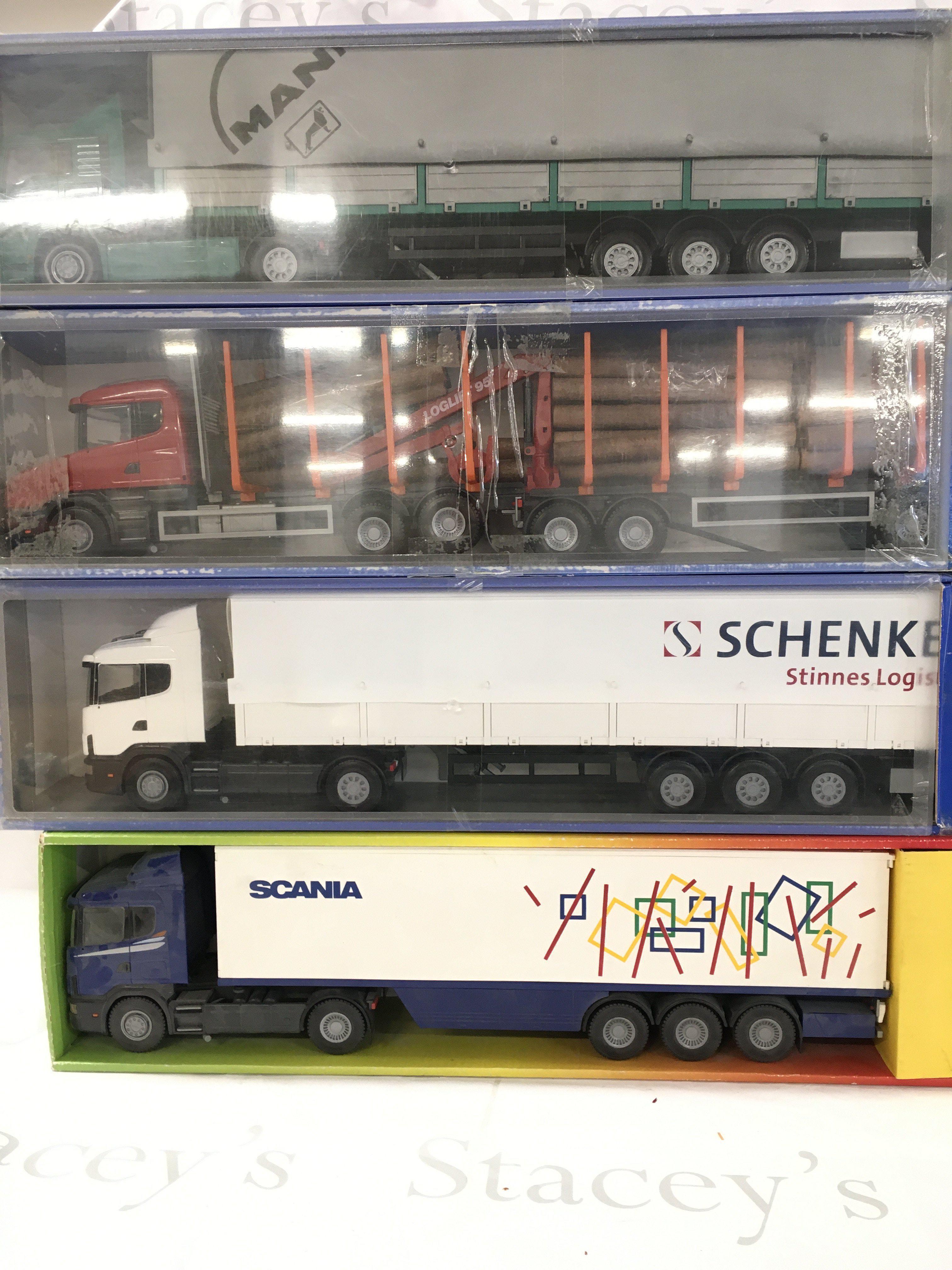 4 X Boxed Emek Trucks 1/25 Scale. (4).