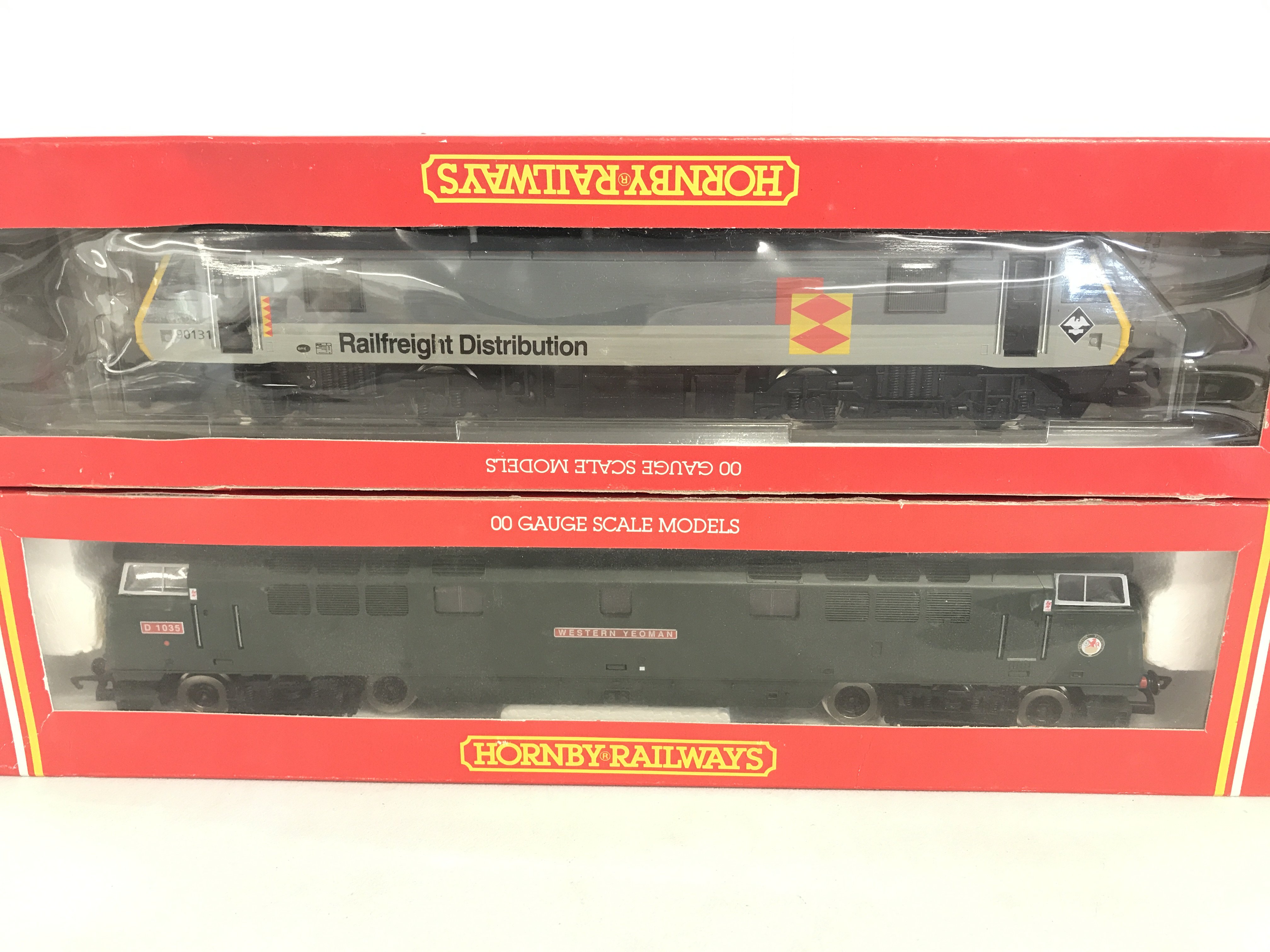 2 X Boxed Hornby 00 Gauge Diesel and Electric Locomotives #s R.319 And R.270.