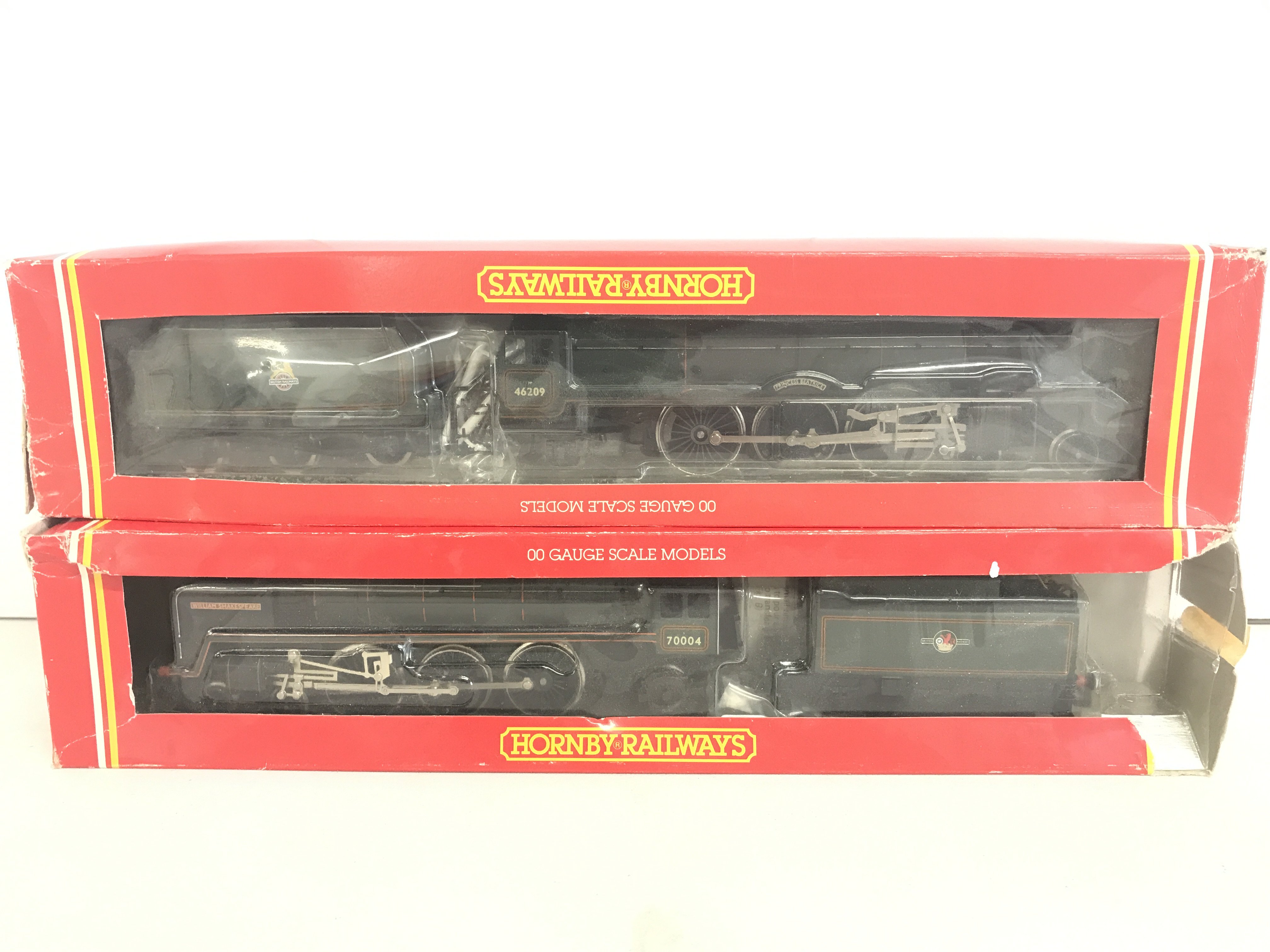 2 X Boxed Hornby 00 Gauge Locomotives. Including A BR 4-6-2 Loco Princess Class #R.196 And R.329 Br Green.