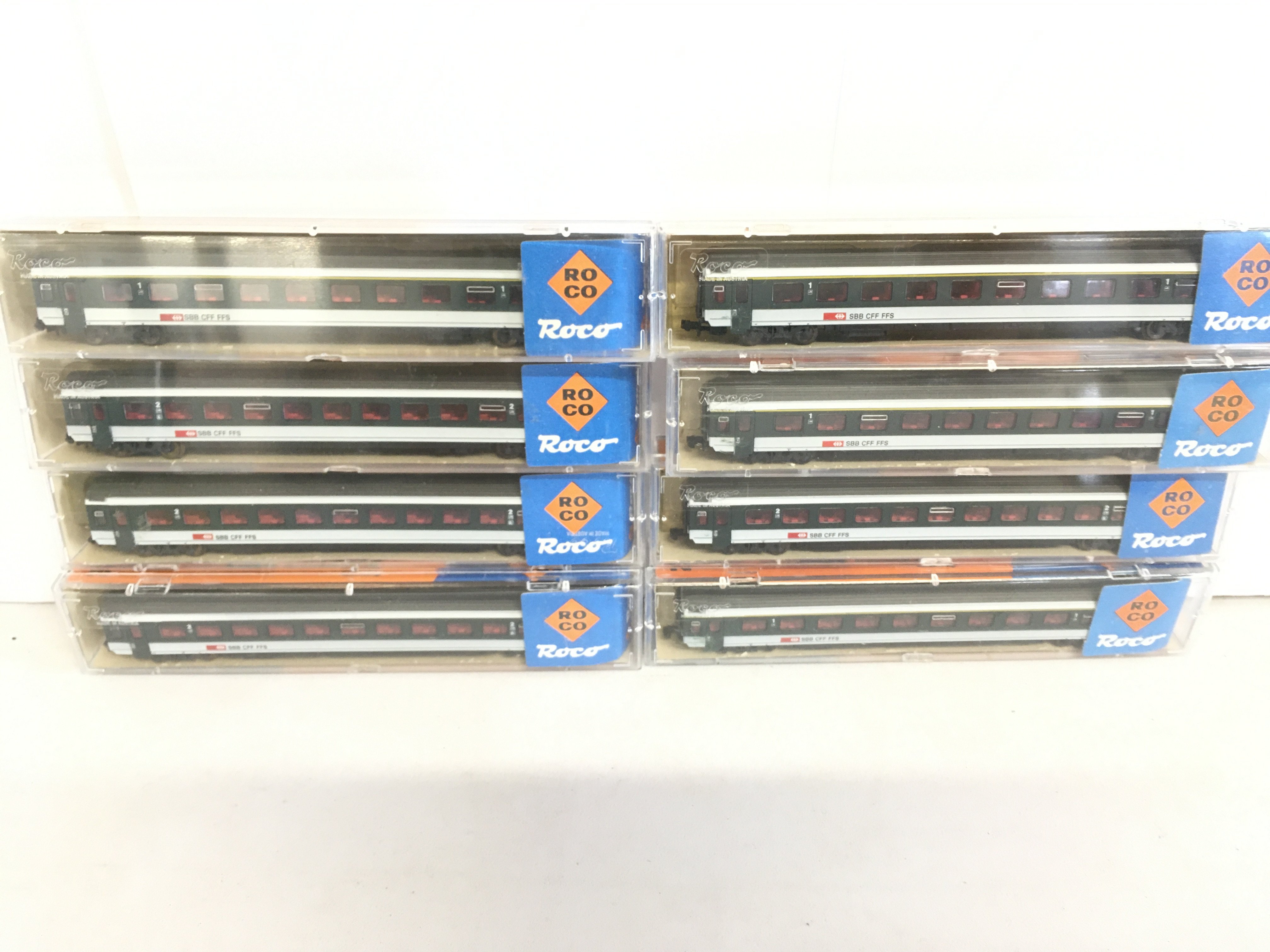 8 Boxed Roco N Gauge Epoch IV Coaches 4X First Class And 4x Second Class. No Reserve.