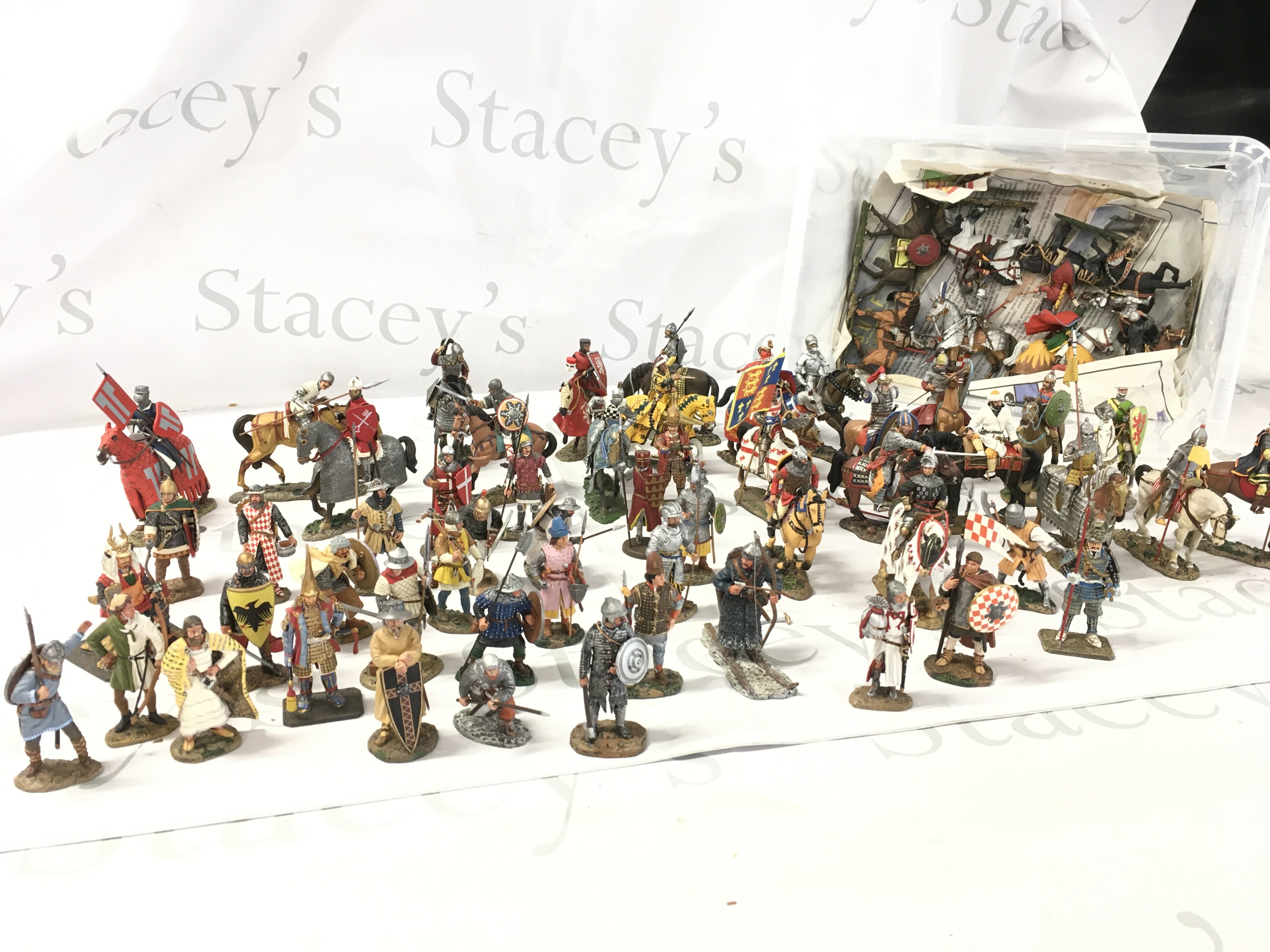 A large collection of DelPrado military figures both on foot and mounted featuring Knights etc. no reserve.