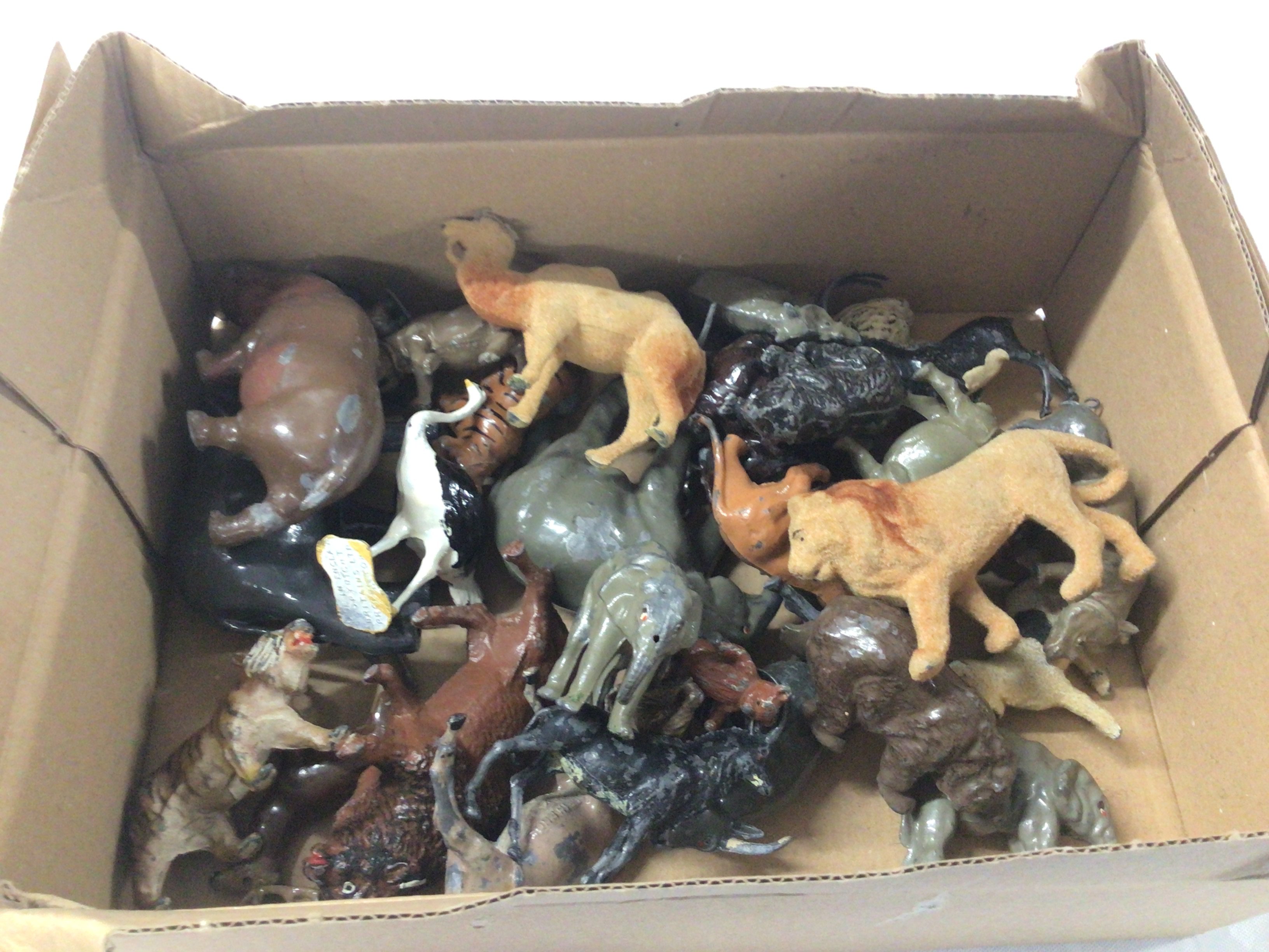 A collection of Britains pre and post war lead zoo animals.