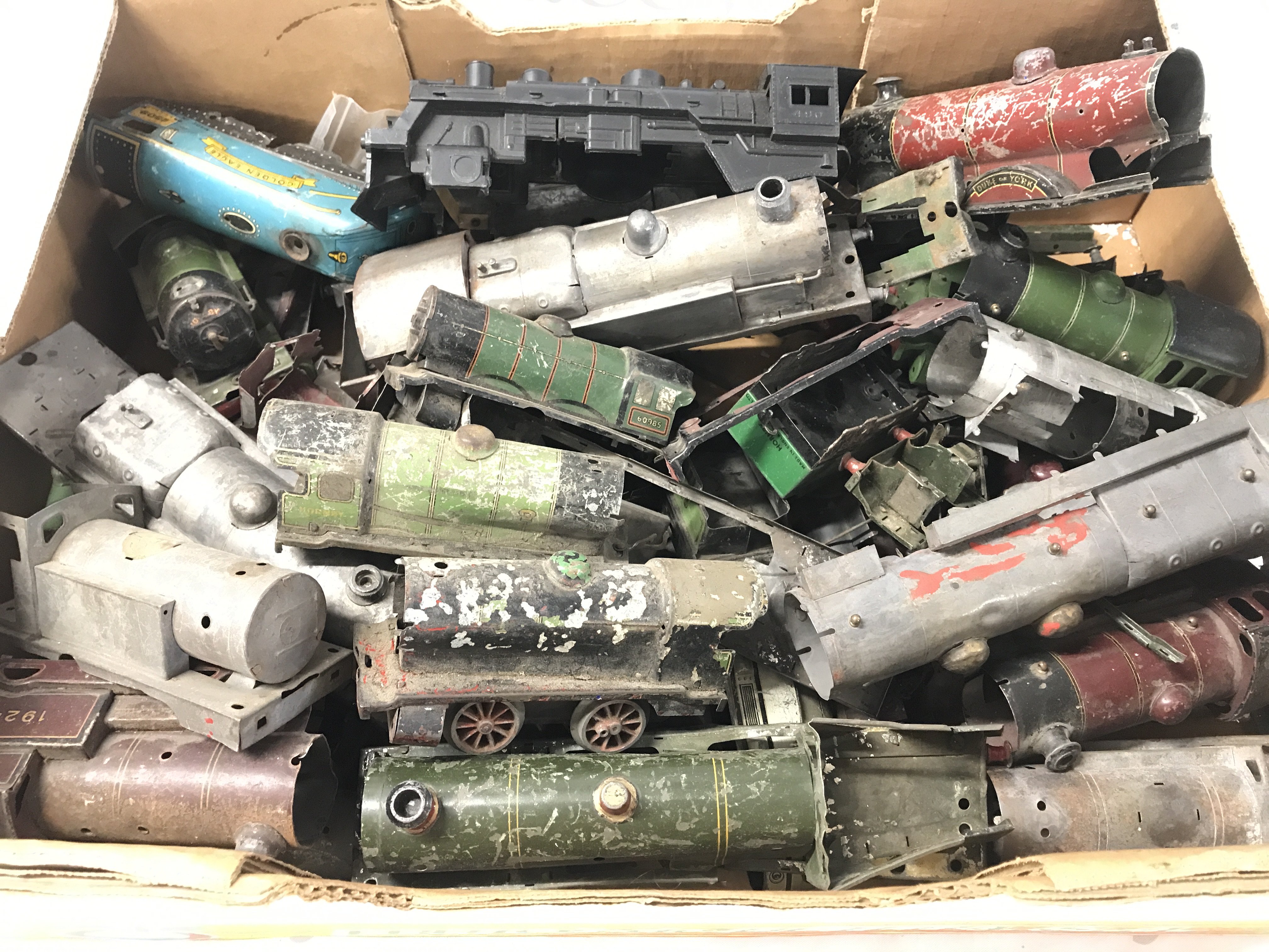 A Collection of 0 Gauge Locomotives. Wagons And Track, ideal For Spare Parts/Repairs etc.(4).