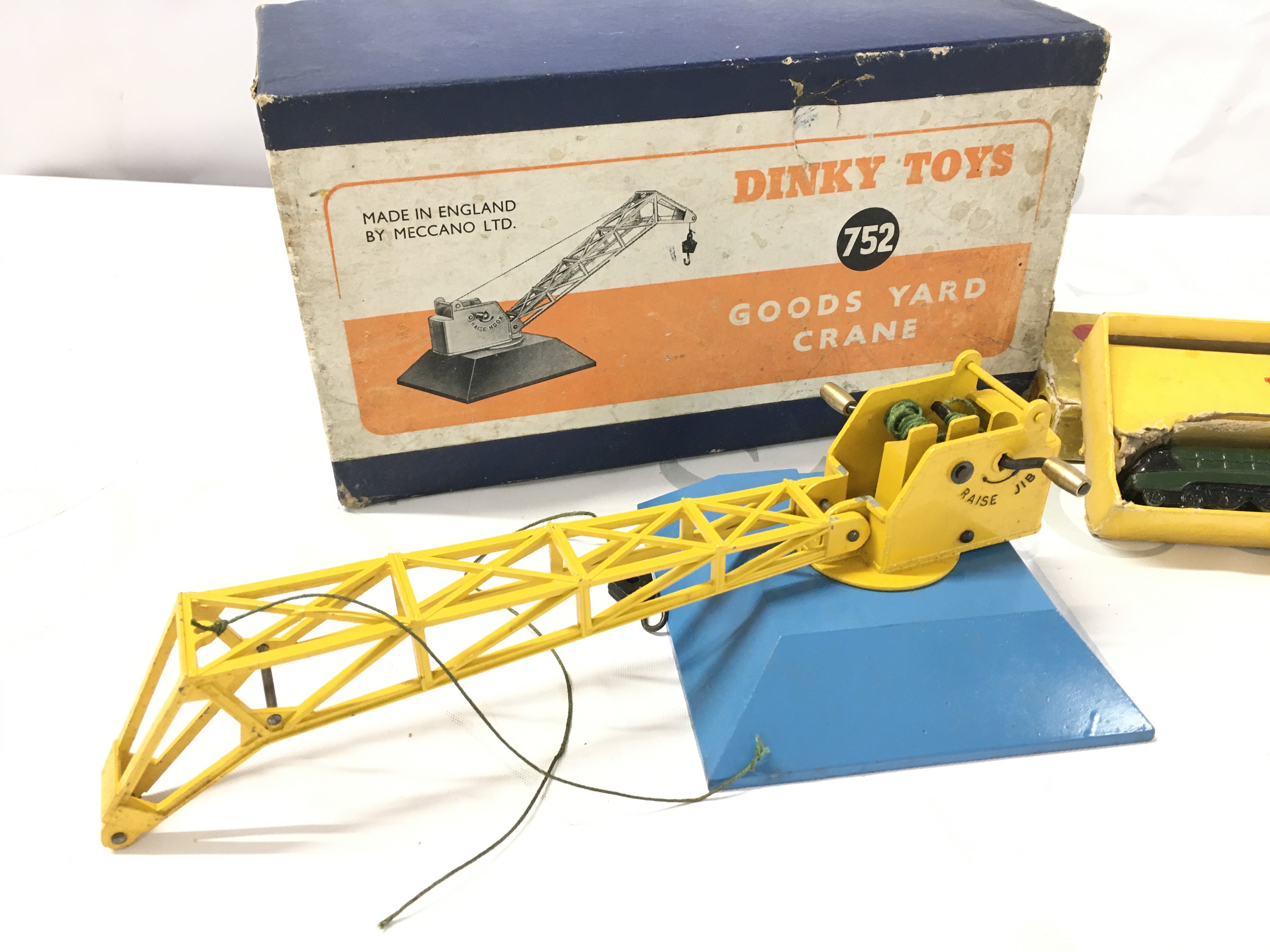 A Boxed Dinky Toys Goods Yard Crane (A/F) And A Express Passenger Train #798.