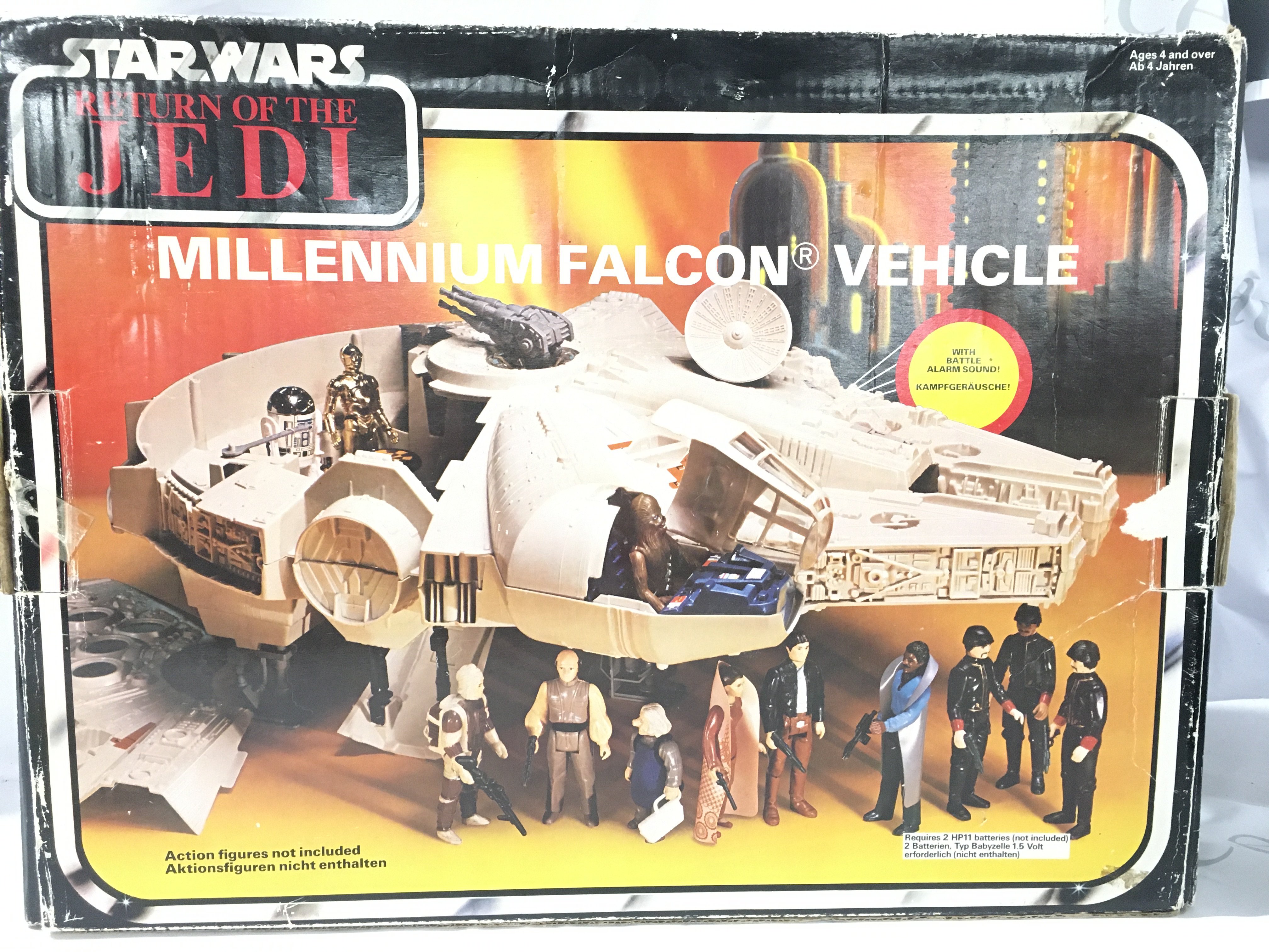 A Boxed Vintage Star Wars The Return Of The Jedi Millennium Falcon Vehicle. Ball Missing. No Reserve.