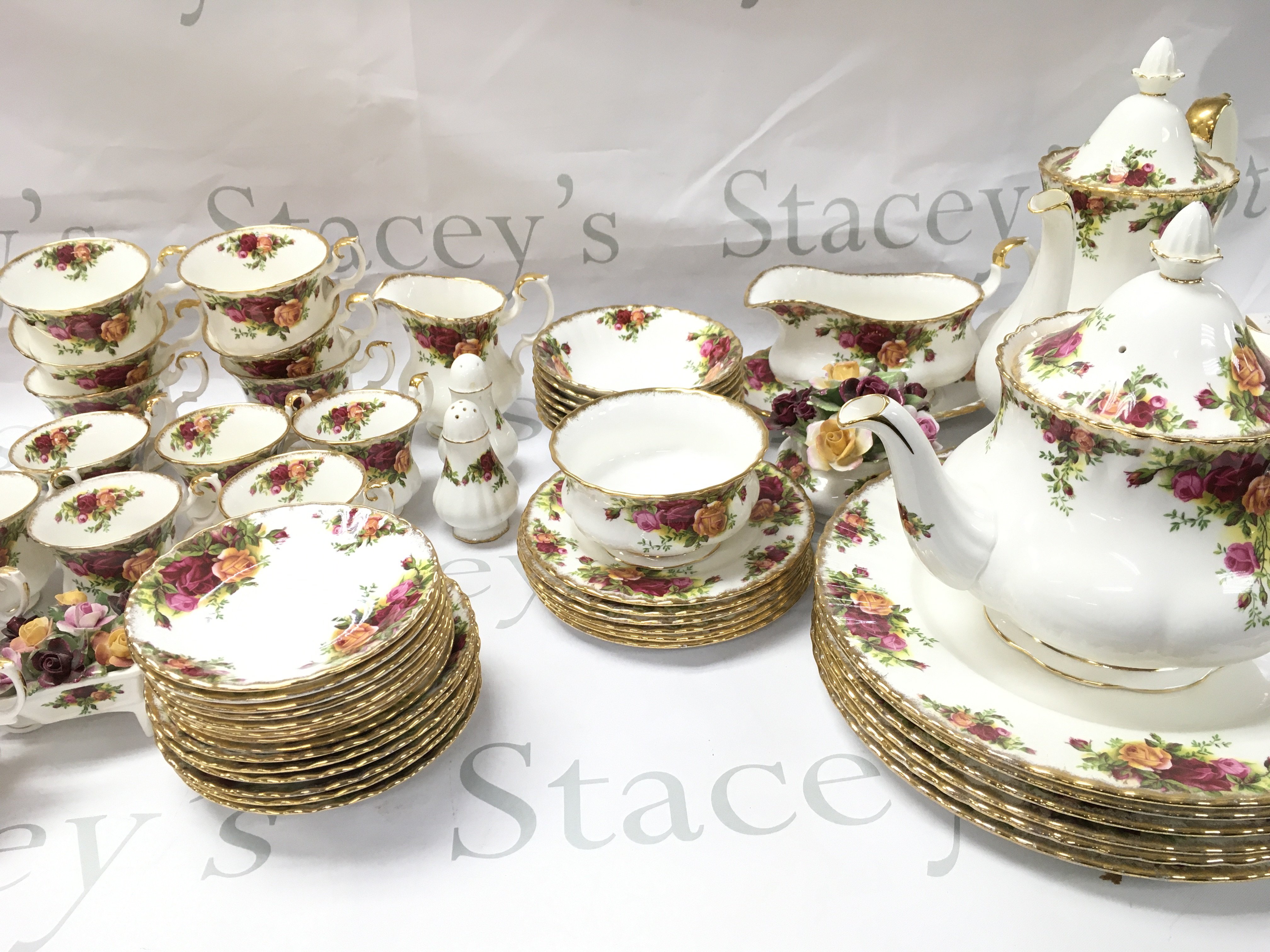 A Royal Albert Old Country Roses Tea Set. In Good Condition. No Visible Damage.