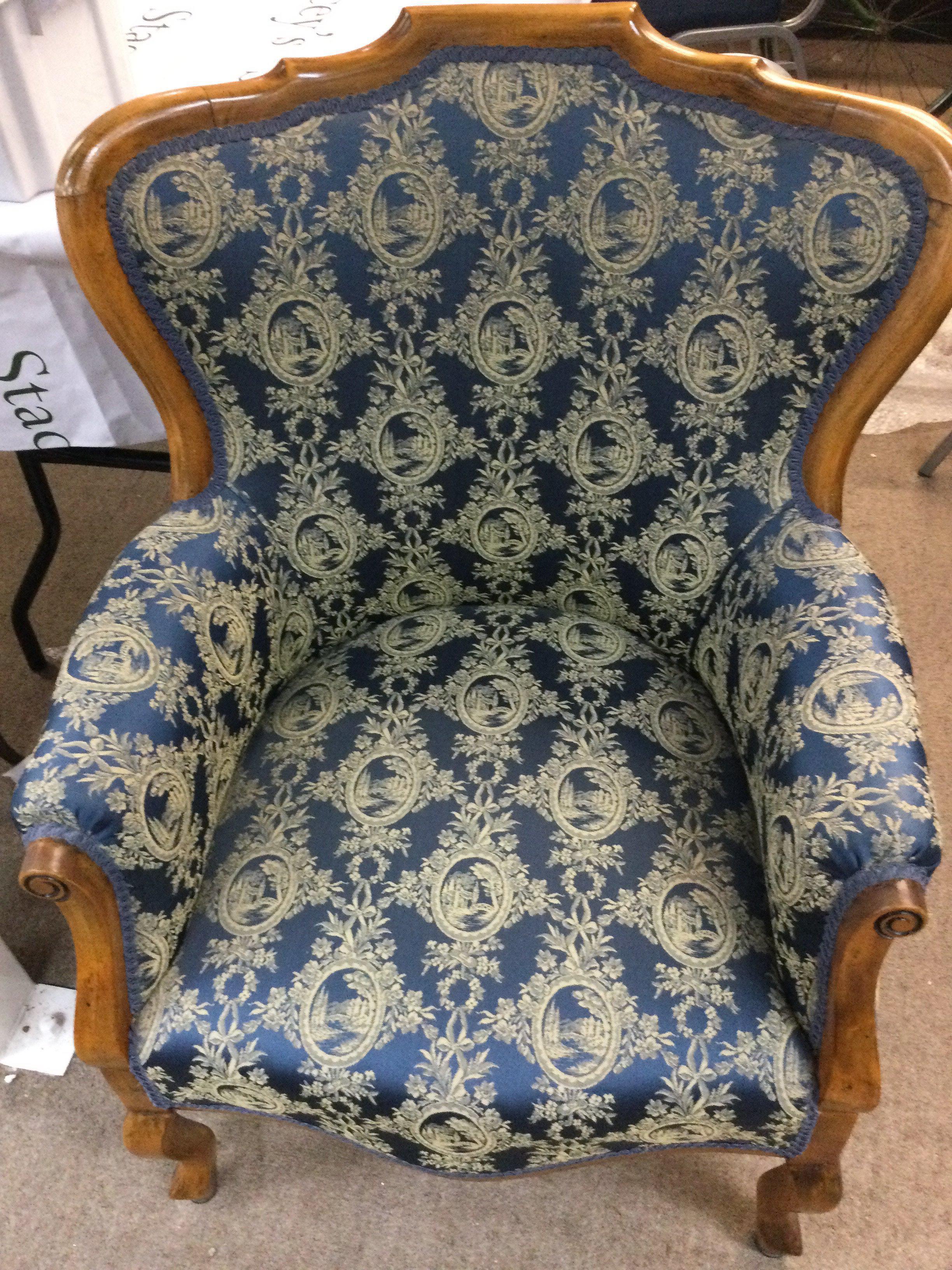 An Edwardian upholstery three piece suite , sofa length 52x width 132x height 94cm.