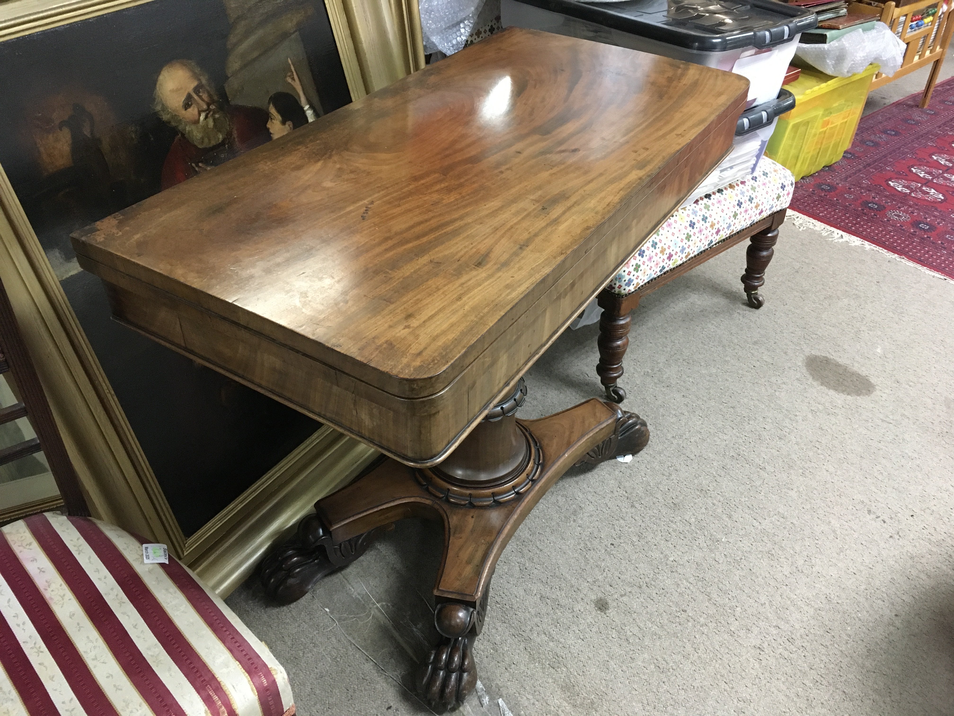 A William IV veneered card table , 90x90cm 70cm tall