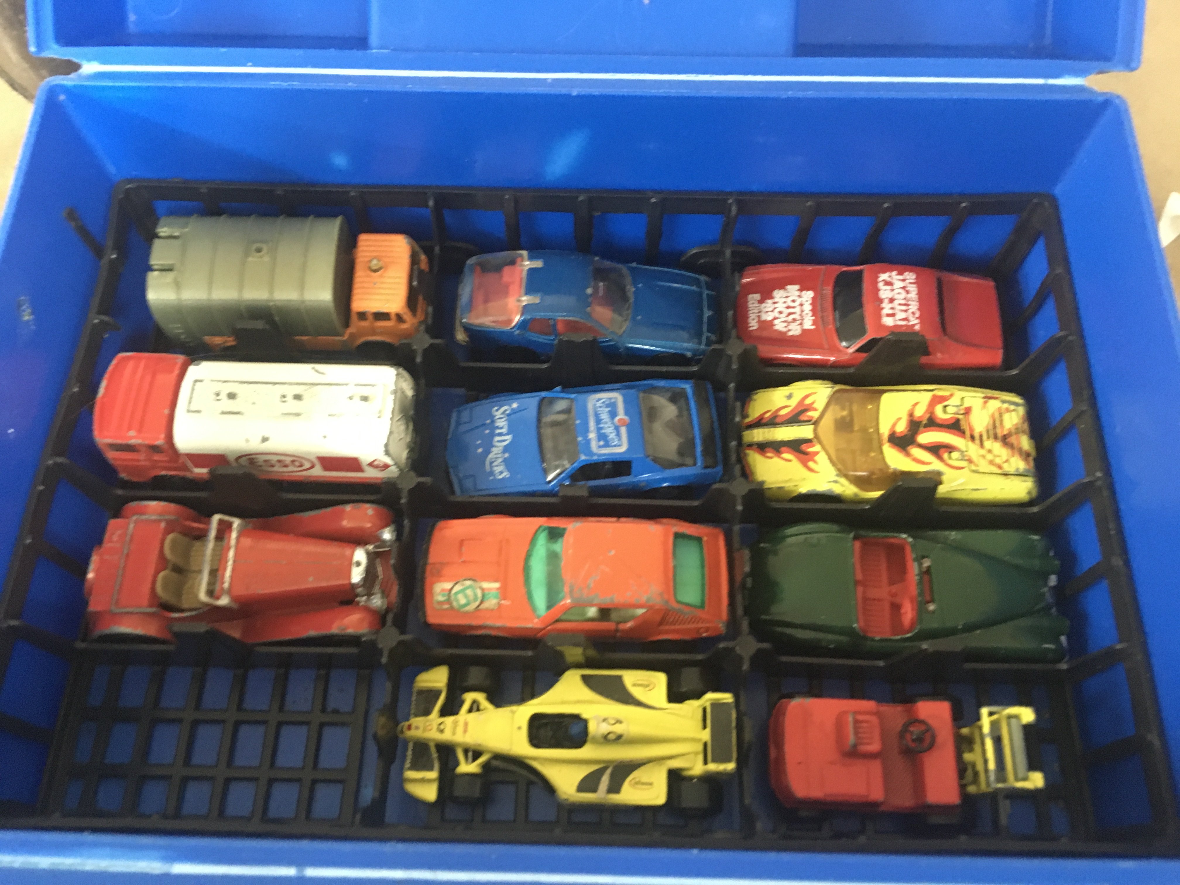A collection of vintage Playworn cars including Matchbox. Postage cat B NO RESERVE