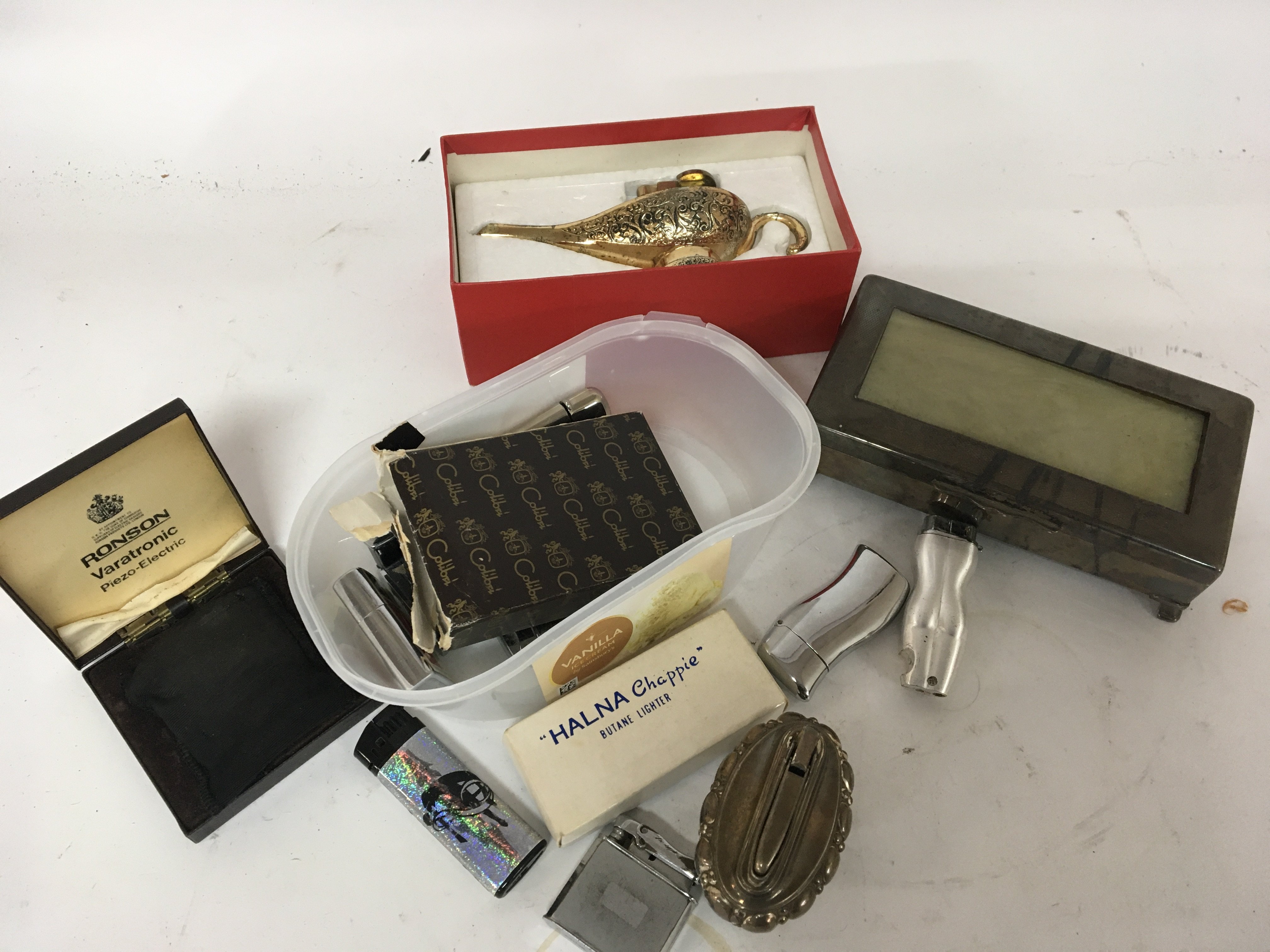 A collection of Vintage lighters. unused Ronson zvaratronic Colibra and others