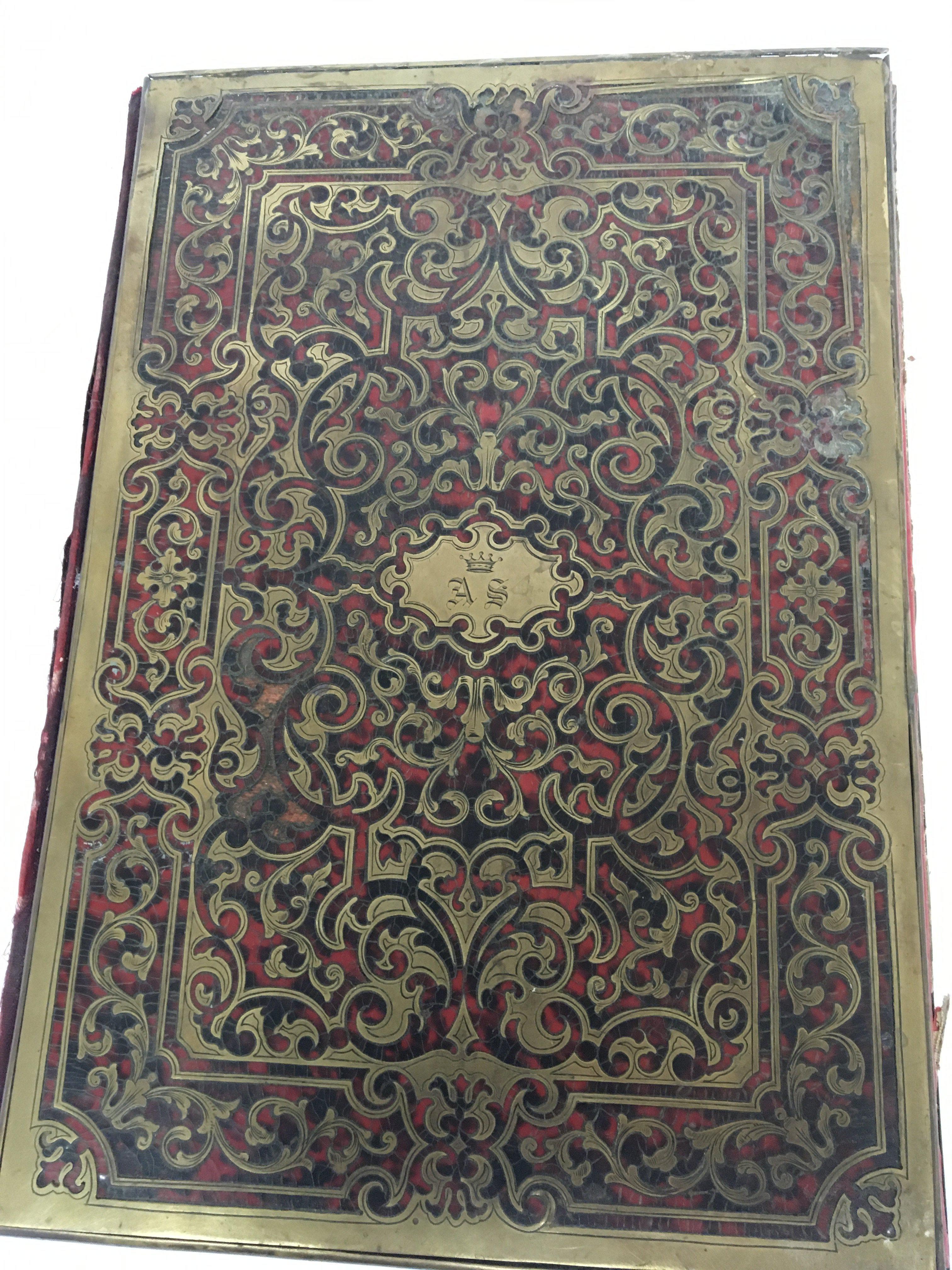 A 19th century Boulle work desk pad letter holder with a lined interior. 33x23cm