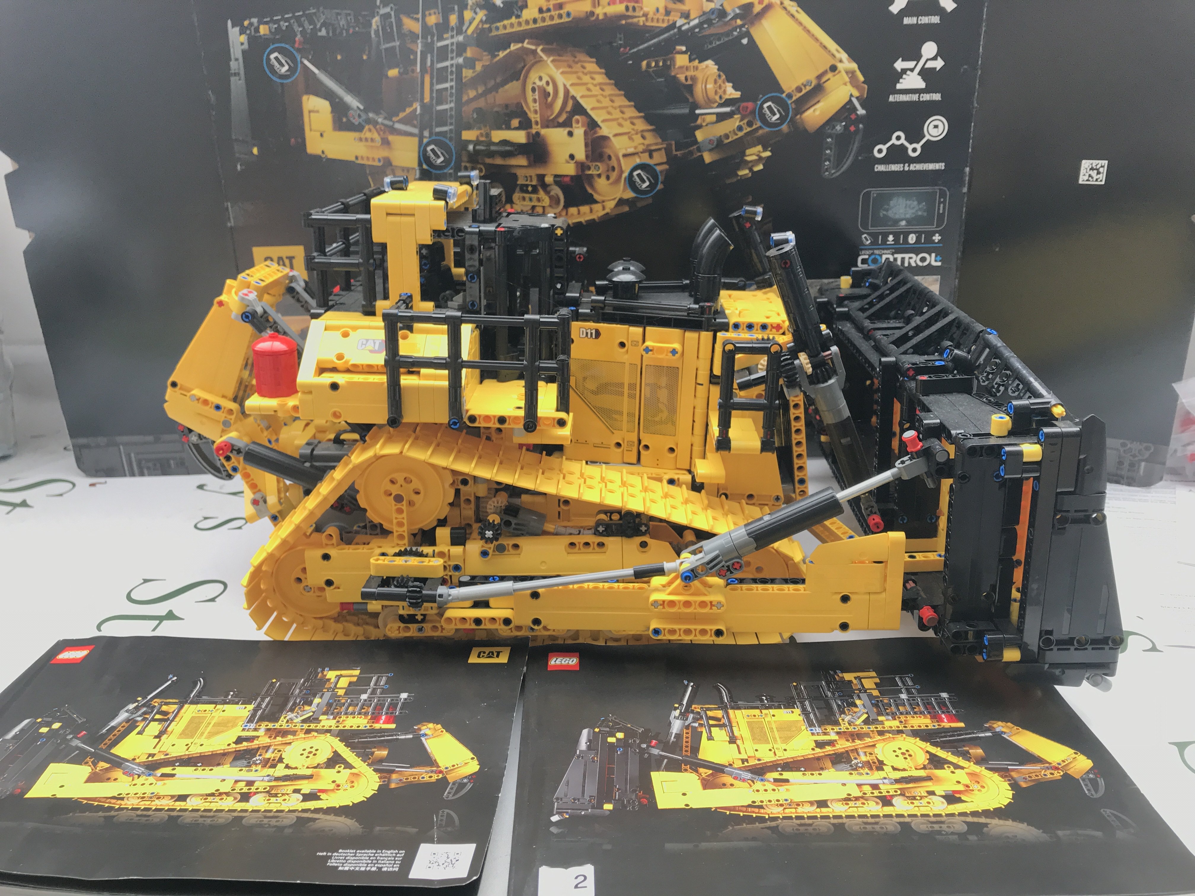 A Lego CAT D11 Bulldozer #42131 with Box And Manual. This Lot Cannot be Posted In House.(2).