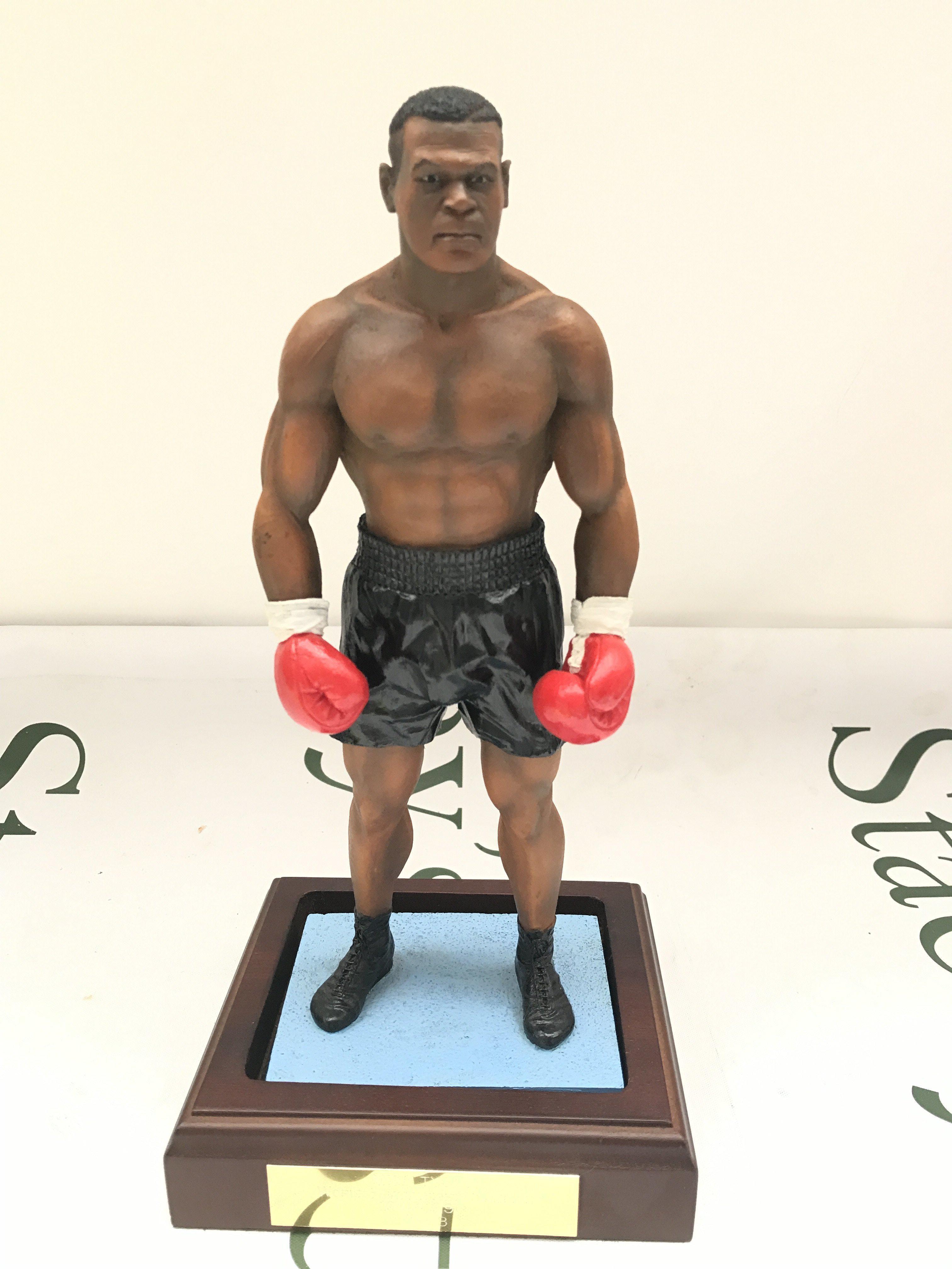 A Endurance Art Of Sport Boxing Figure. Mike Tyson.