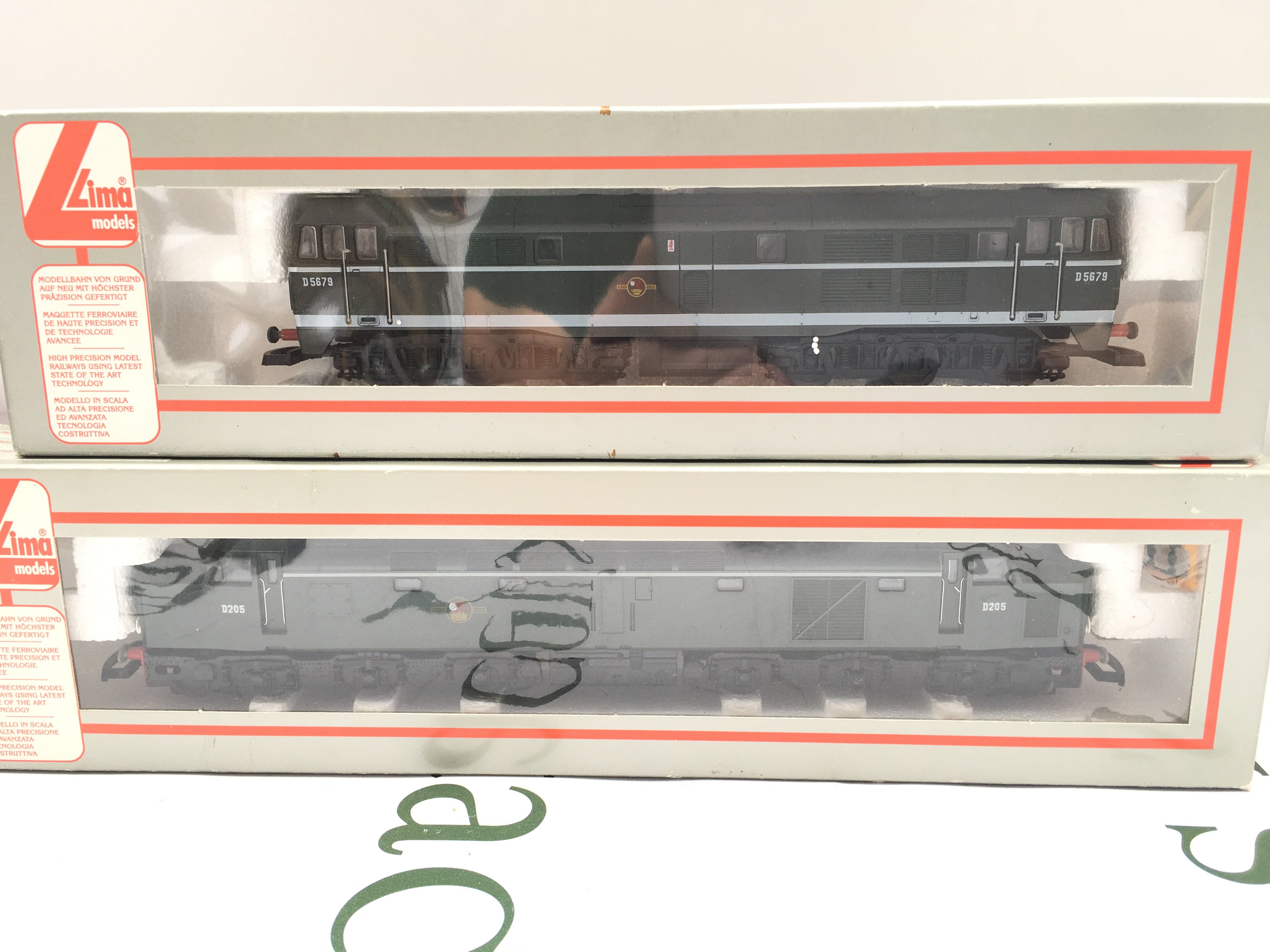 2 X Boxed Ali a 00 Gauge Diesel Locomotives.