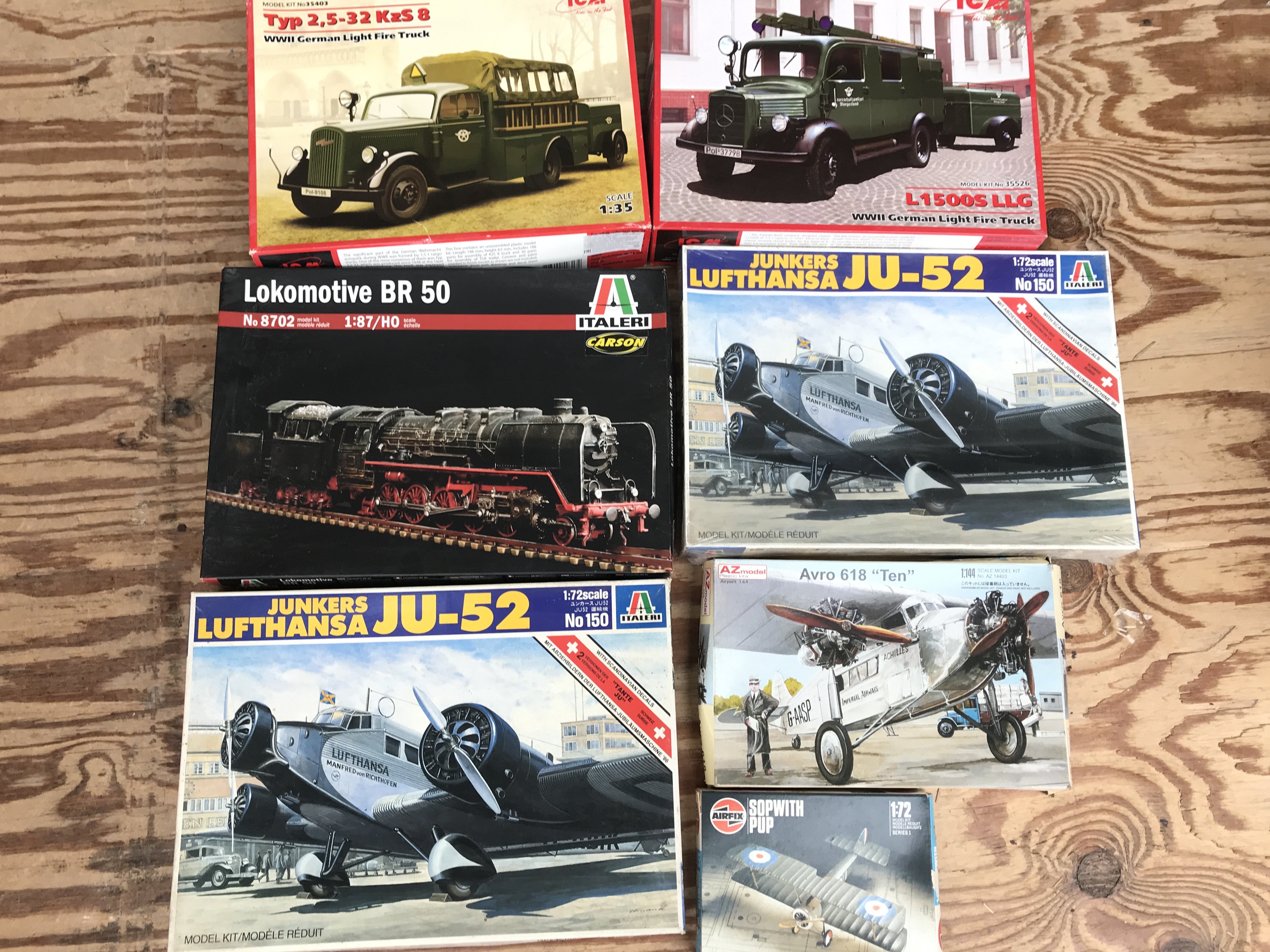 7 Boxed Plastic Model Kits. No Reserve.