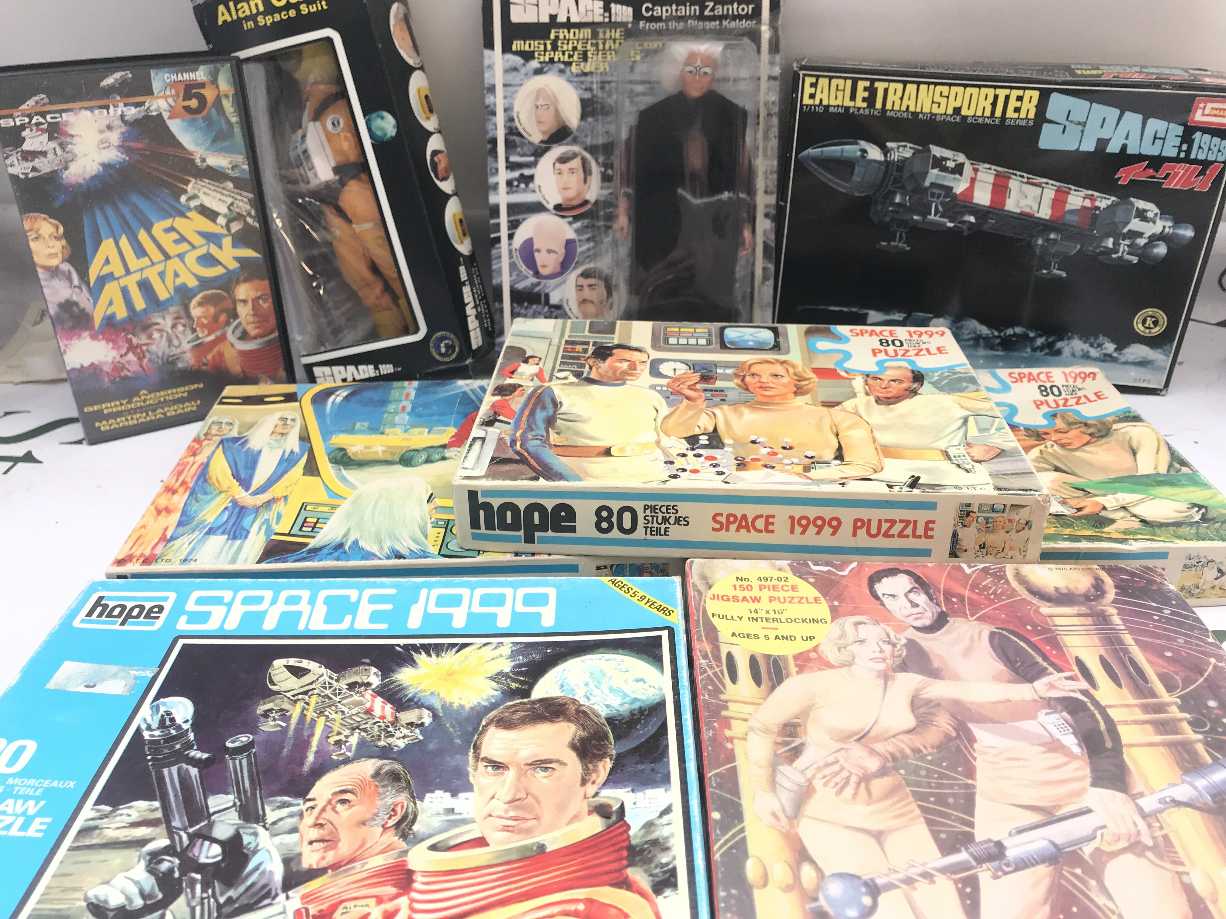 A Collection Of Space 1999 toys Jigsaw Puzzles. Magazines. Annuals And Board Game Etc.