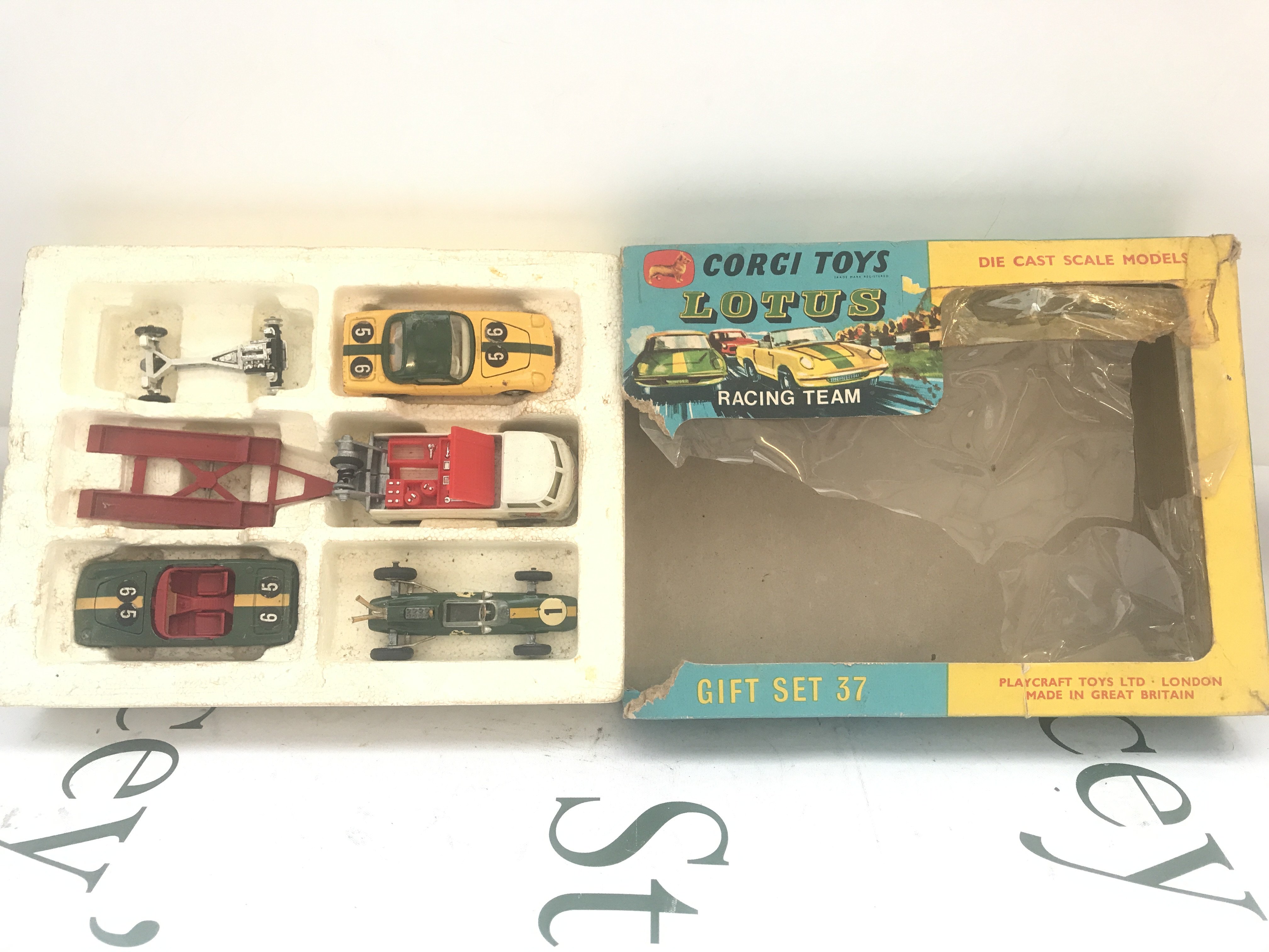 A Boxed Corgi Lotus Gift Set 37. Box Is Very Worn.