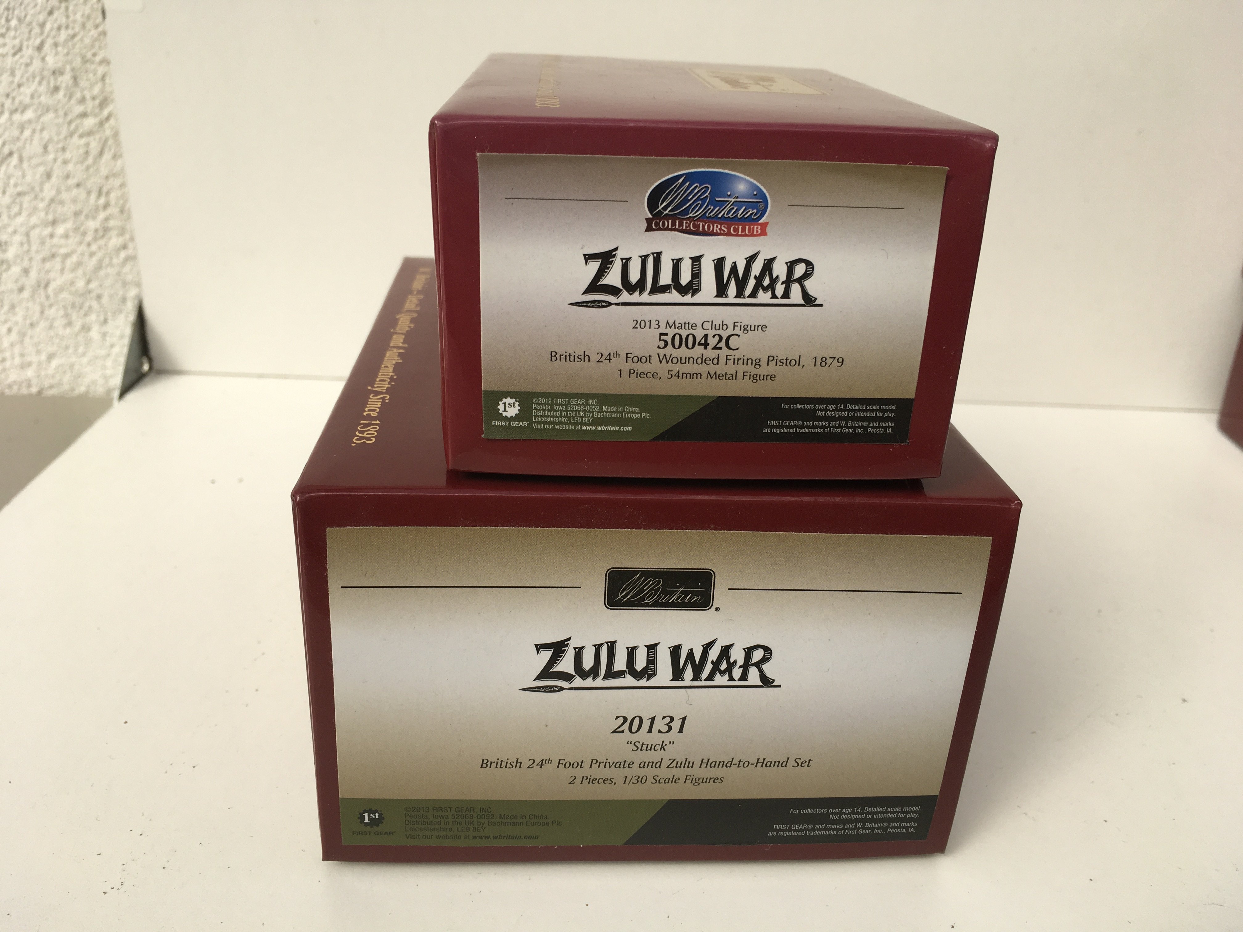 2x boxed Minature military models by Britain in the Zulu War series. Features 20131 Stuck and 50042C Wounded firing pistol. Ltd edition with certificate. No reserve
