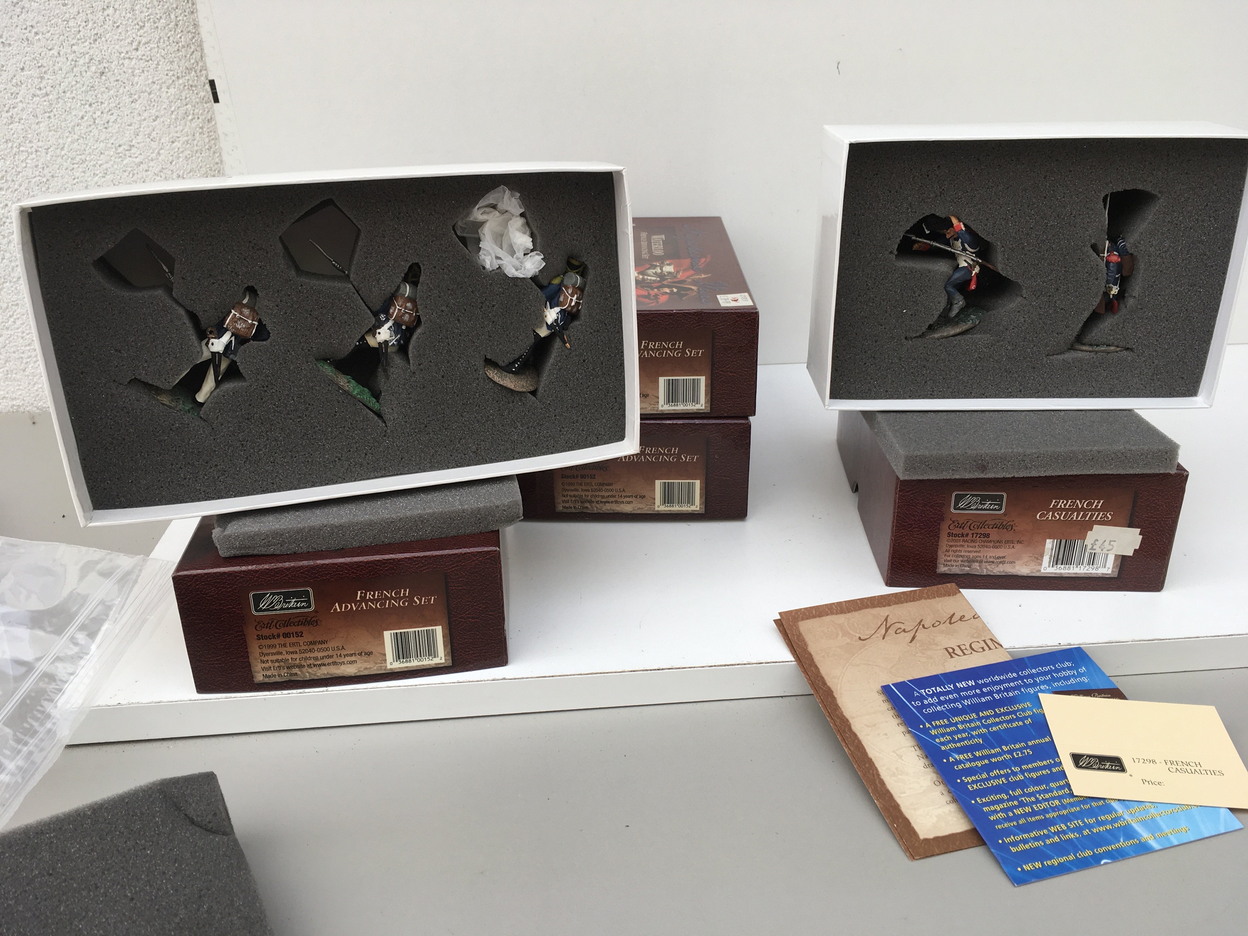 4x boxed Minature military models by Britain in the Napoleonic wars series. Features 3 of 00152 French Advancing set and 17298 French casualties.