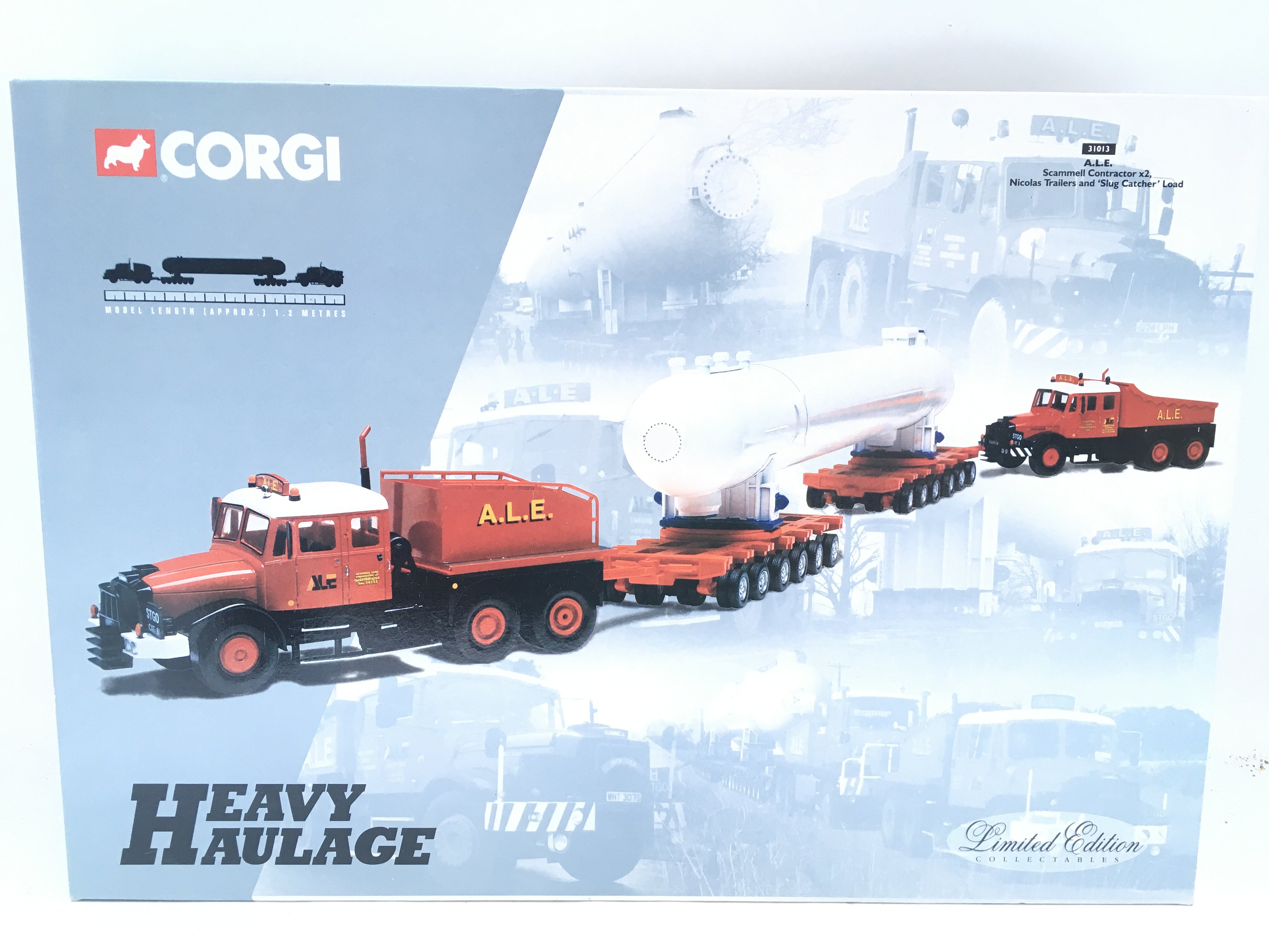 A Boxed Corgi Heavy Haulage A.L.E. Scammell Contractor #31013.