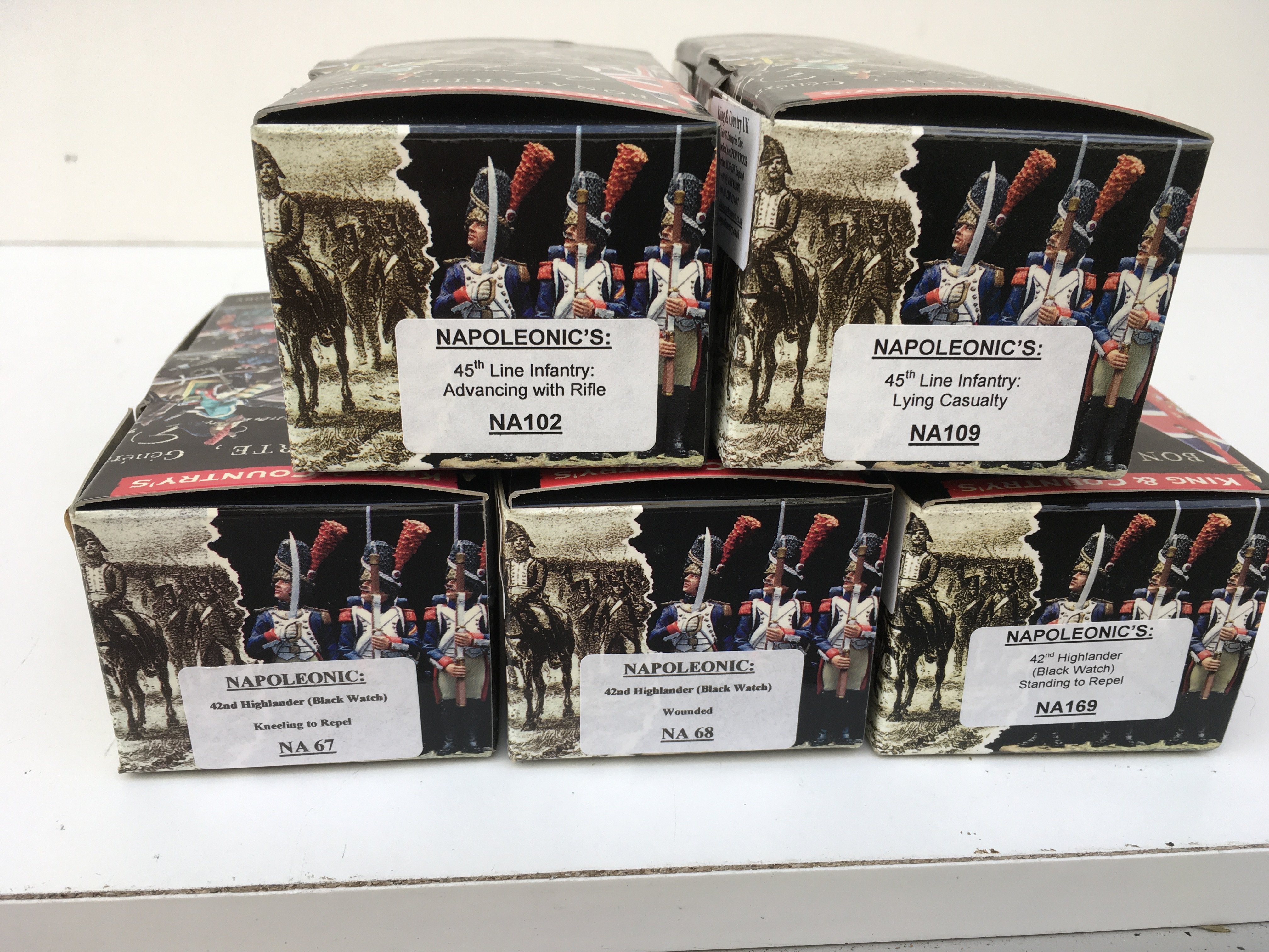 5x boxed King and Country Napoleonic Minature Military models featuring 42nd Highlanders Na67..NA68..NA169 and 45th line infantry NA102 and NA109. No reserve