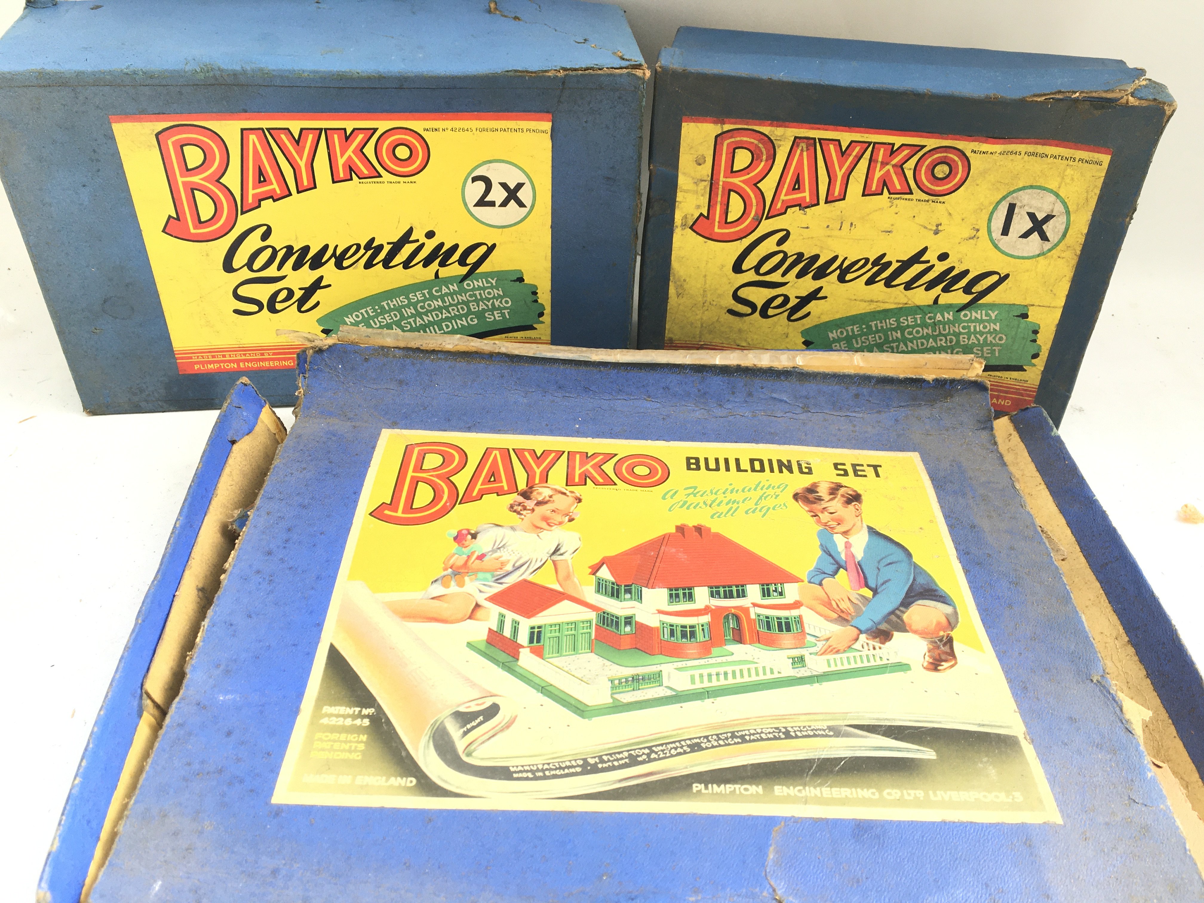 A Collection of 3 Bayko sets. Parts Missing. Ideal for spares.
